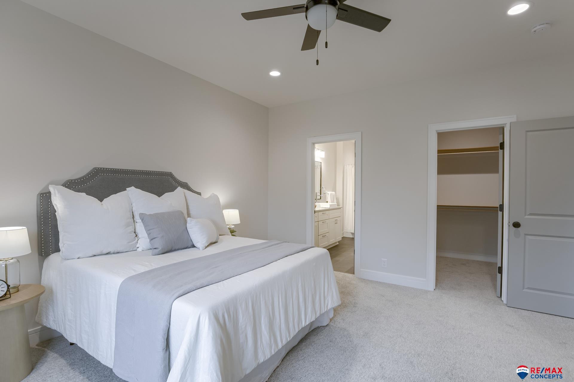 5110 W Leighton Avenue