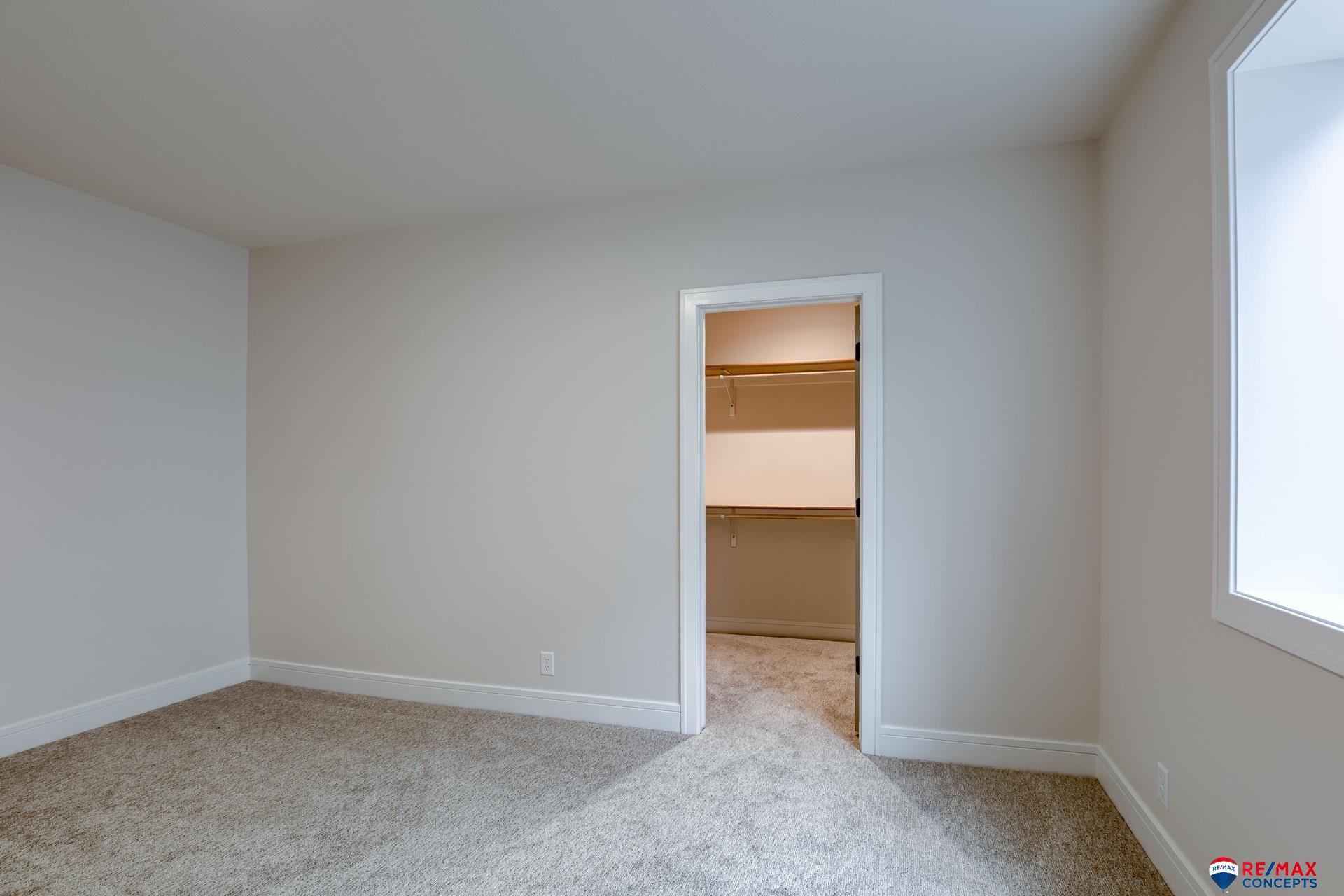 5110 W Leighton Avenue