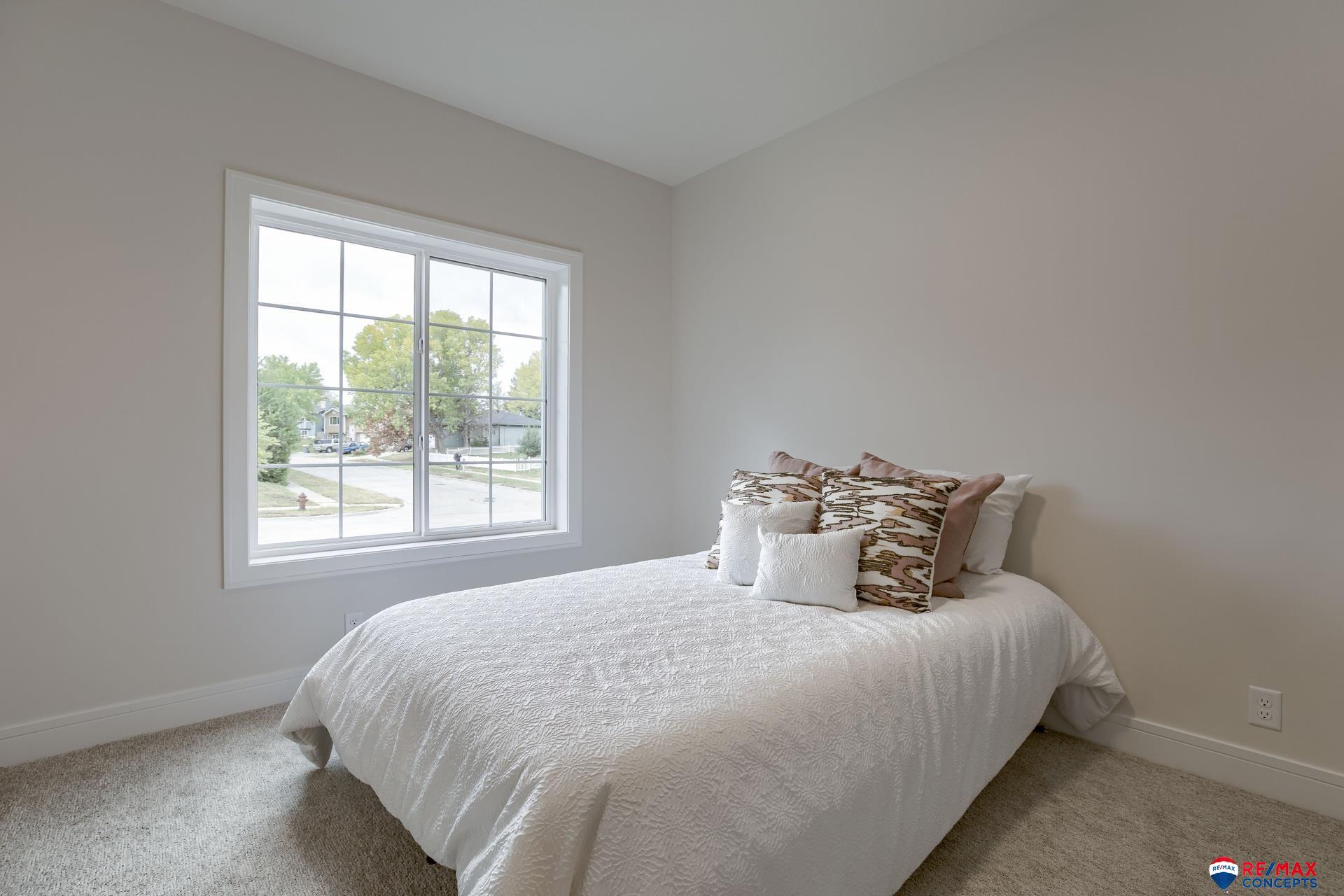 5110 W Leighton Avenue