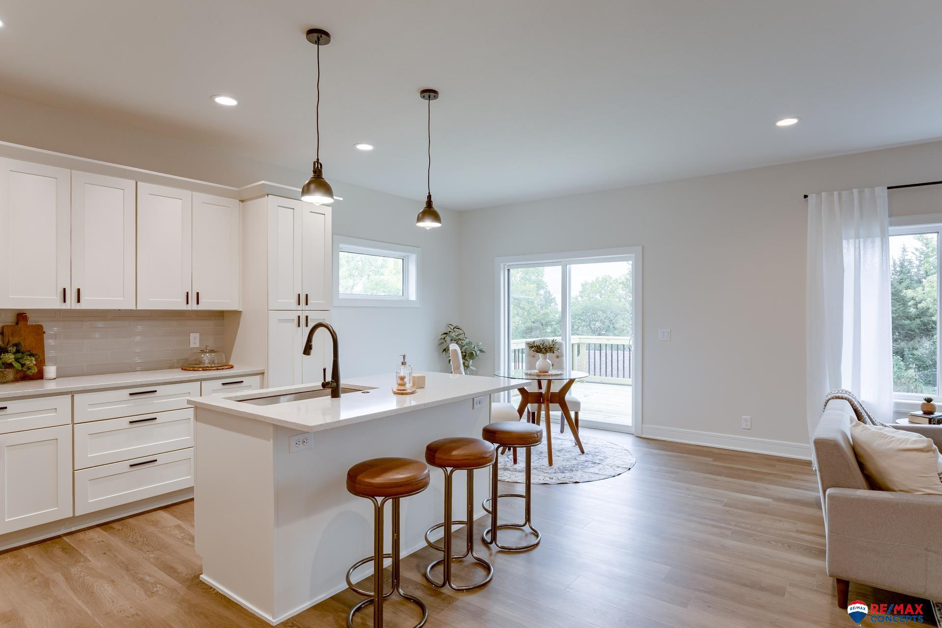 5110 W Leighton Avenue