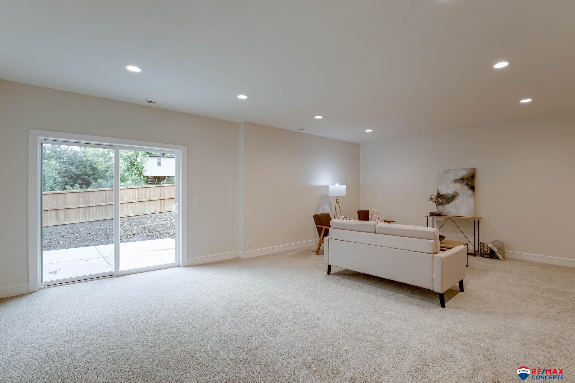 5110 W Leighton Avenue