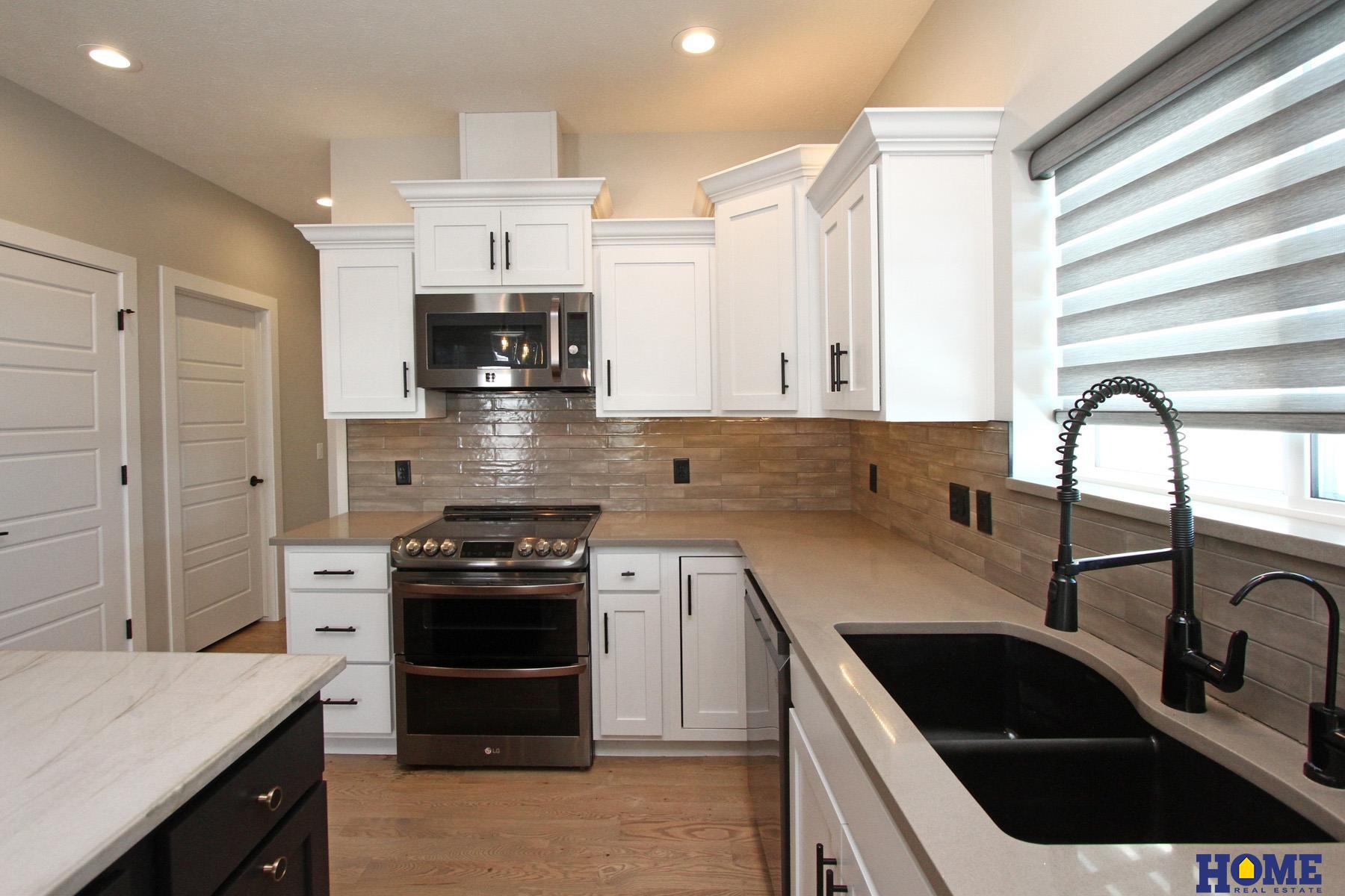 7257 Swiss Alps Avenue