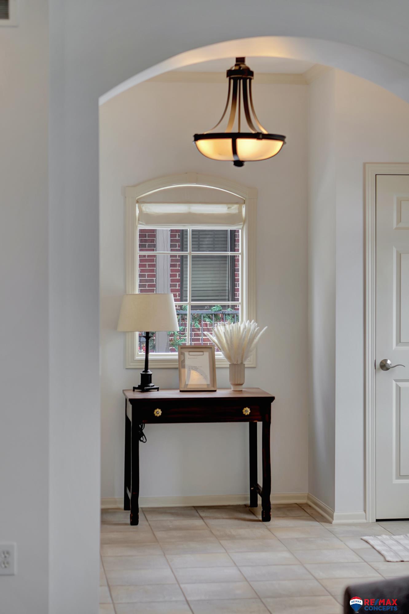 6811 Stonebrook Parkway