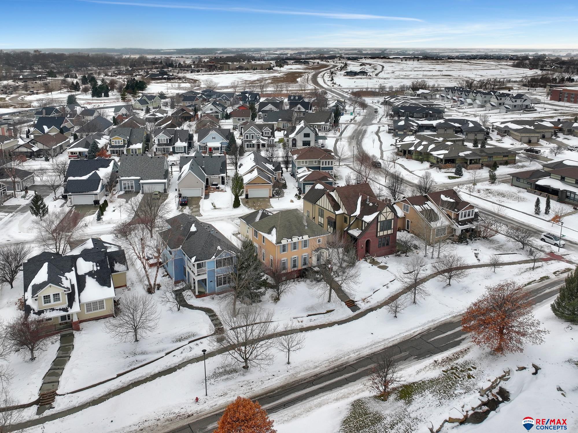 6811 Stonebrook Parkway