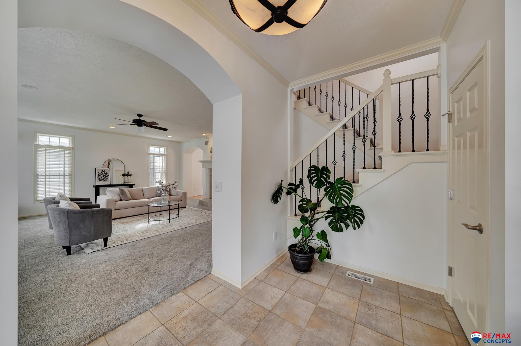 6811 Stonebrook Parkway