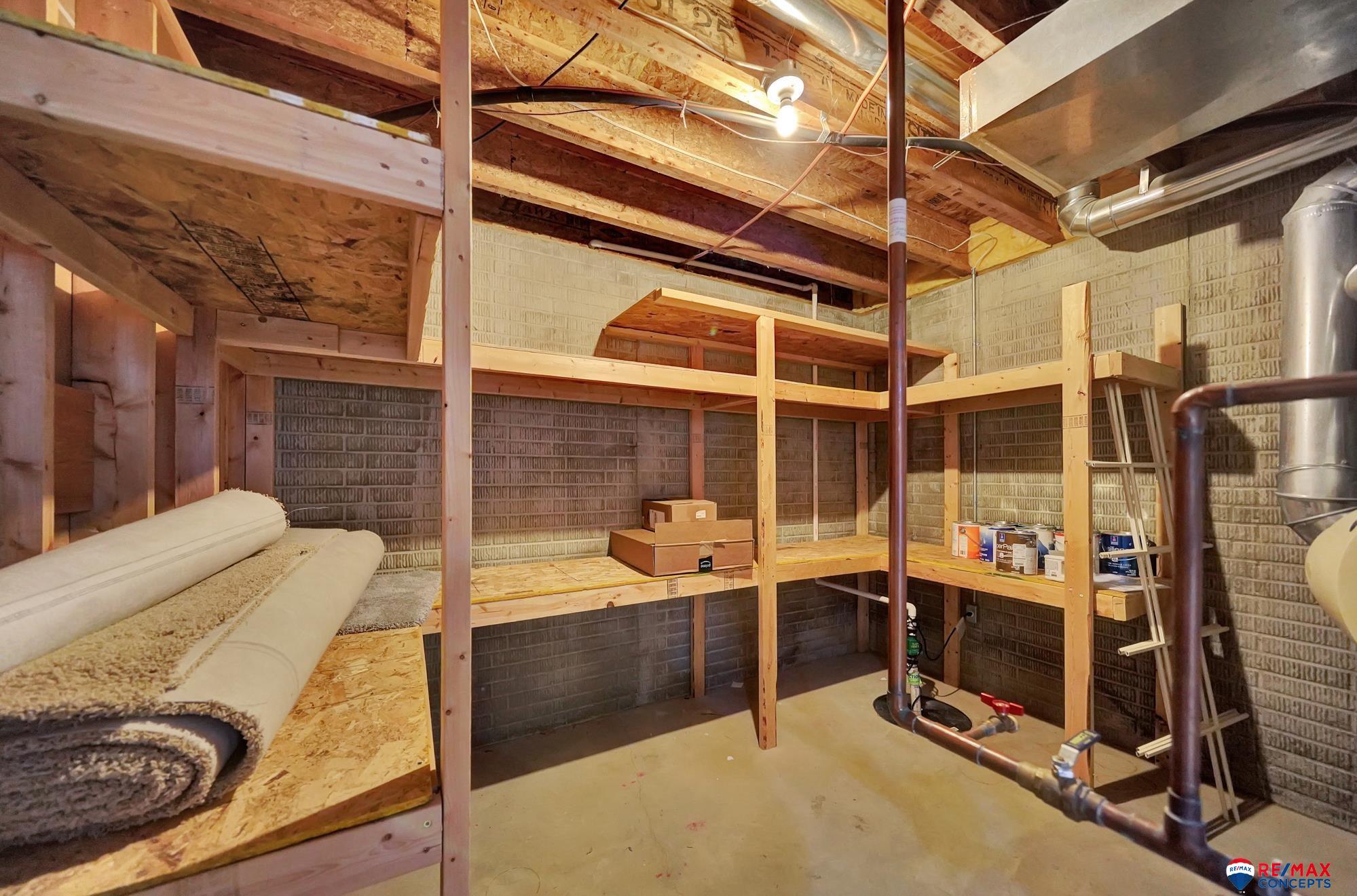 6811 Stonebrook Parkway