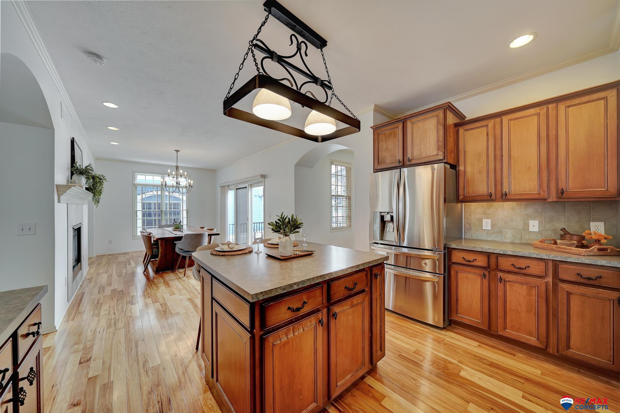 6811 Stonebrook Parkway