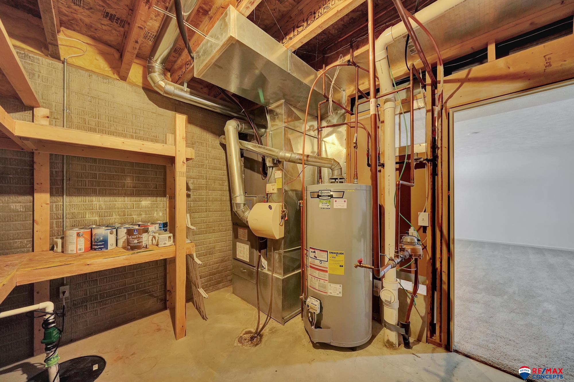 6811 Stonebrook Parkway