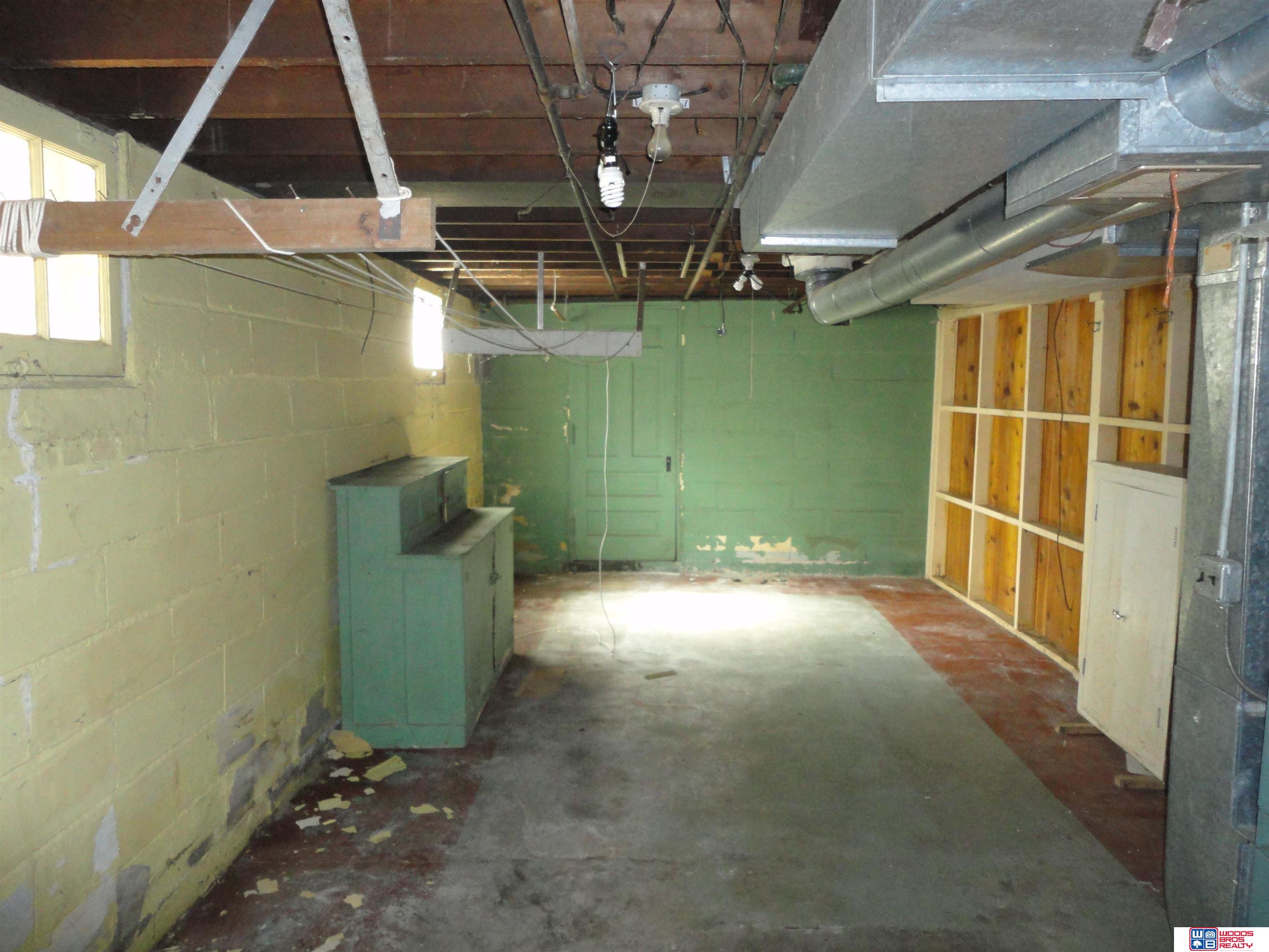 1525 Harrison Avenue