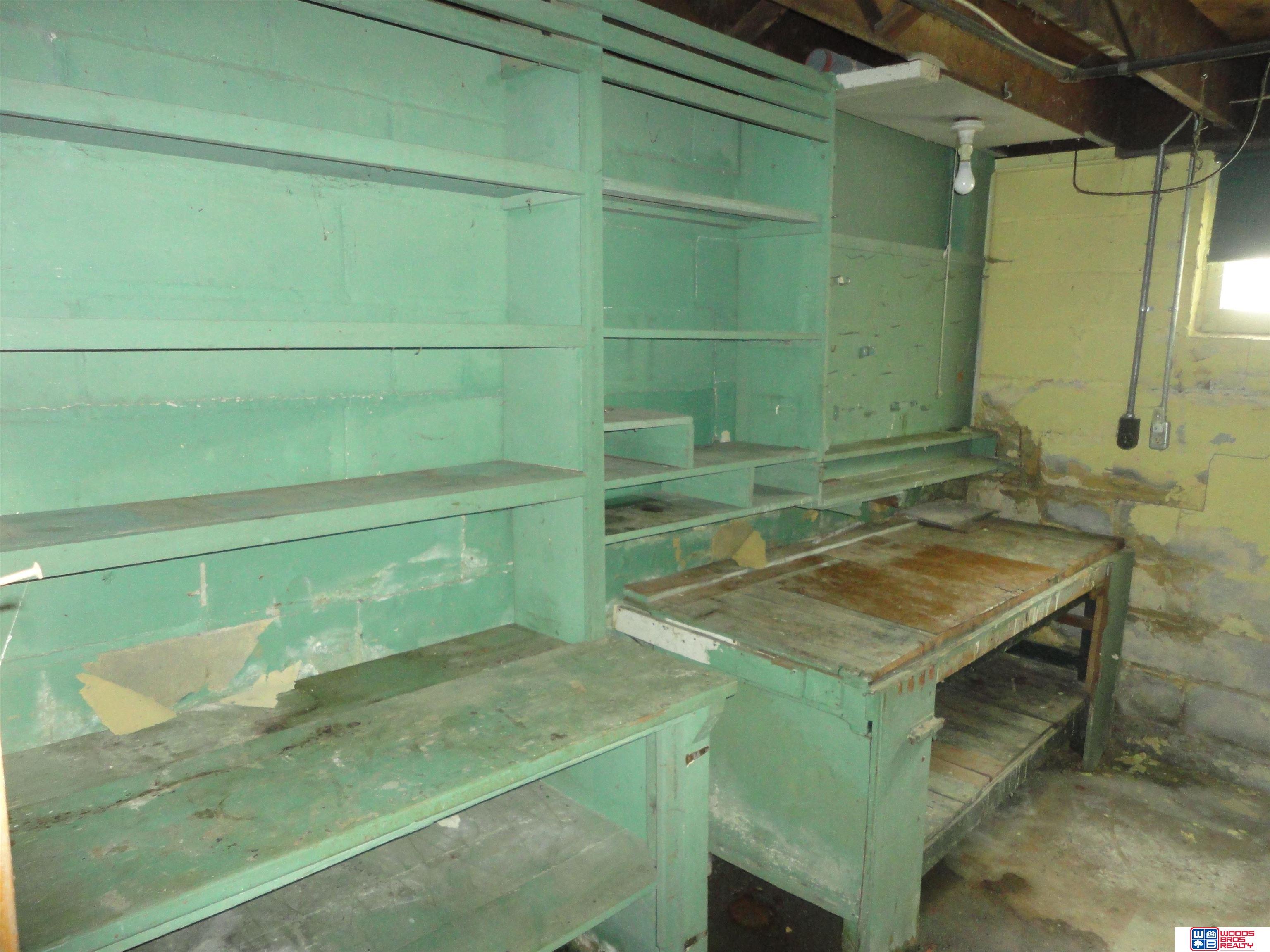 1525 Harrison Avenue