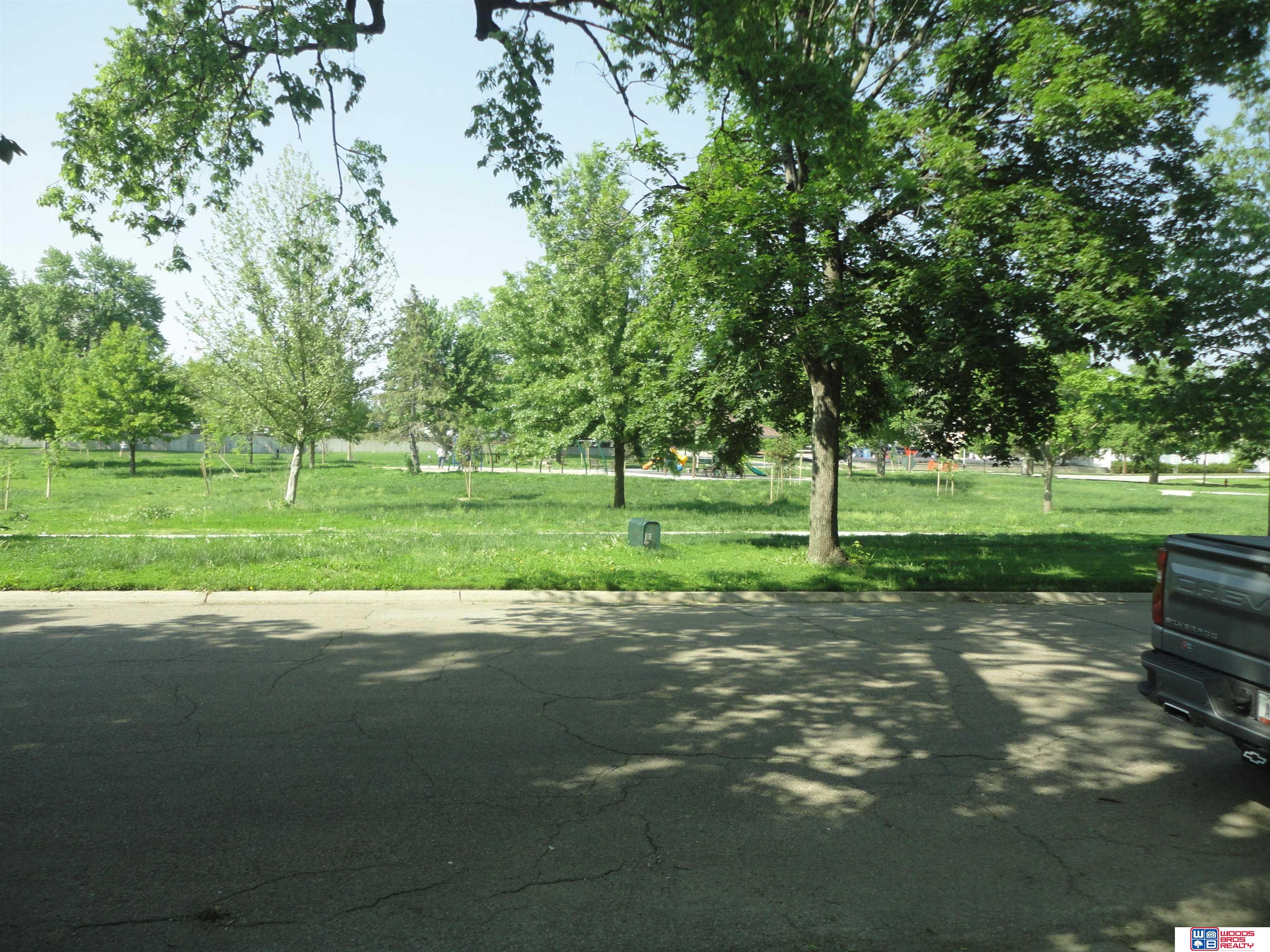 1525 Harrison Avenue