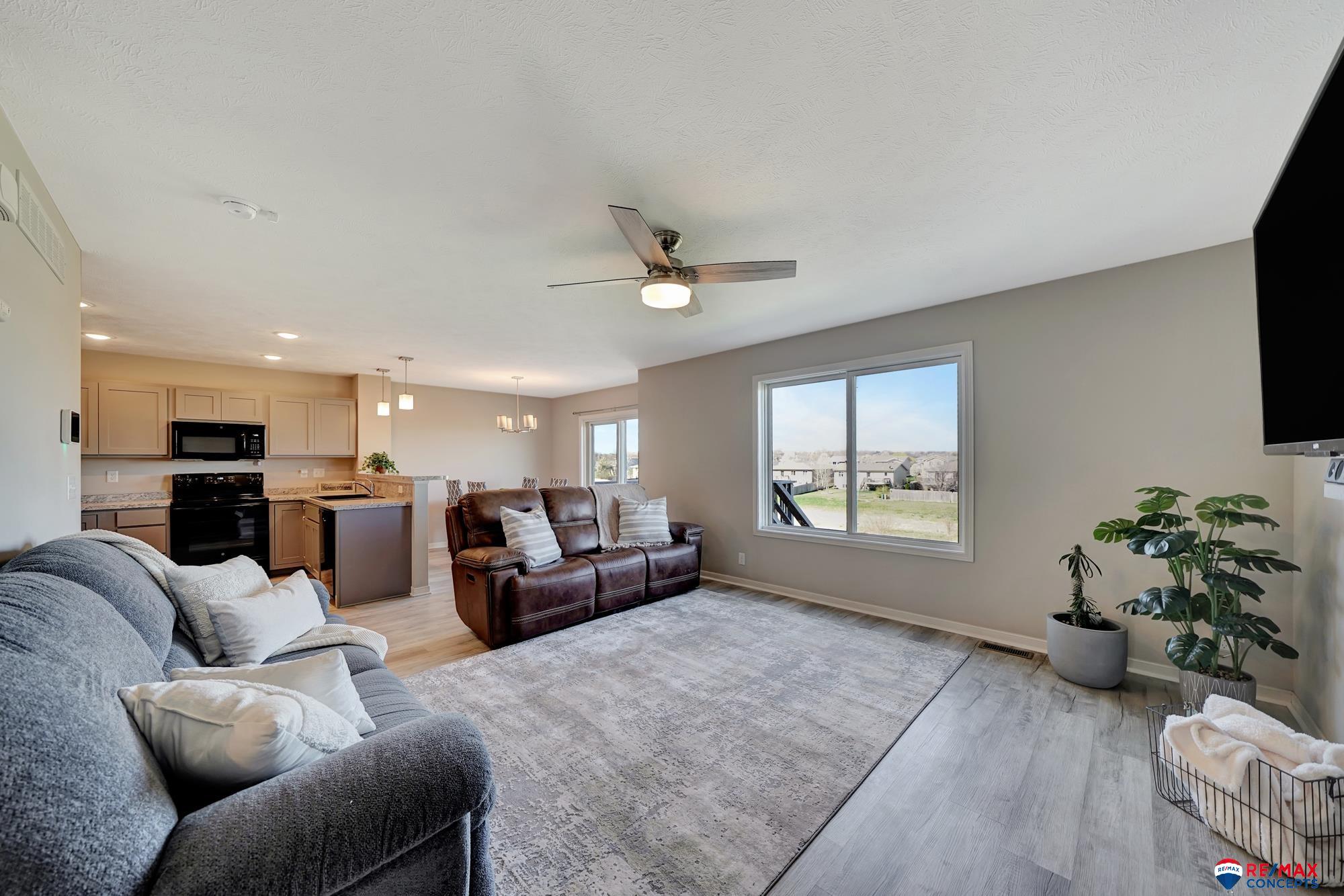 1611 SW Derek Avenue