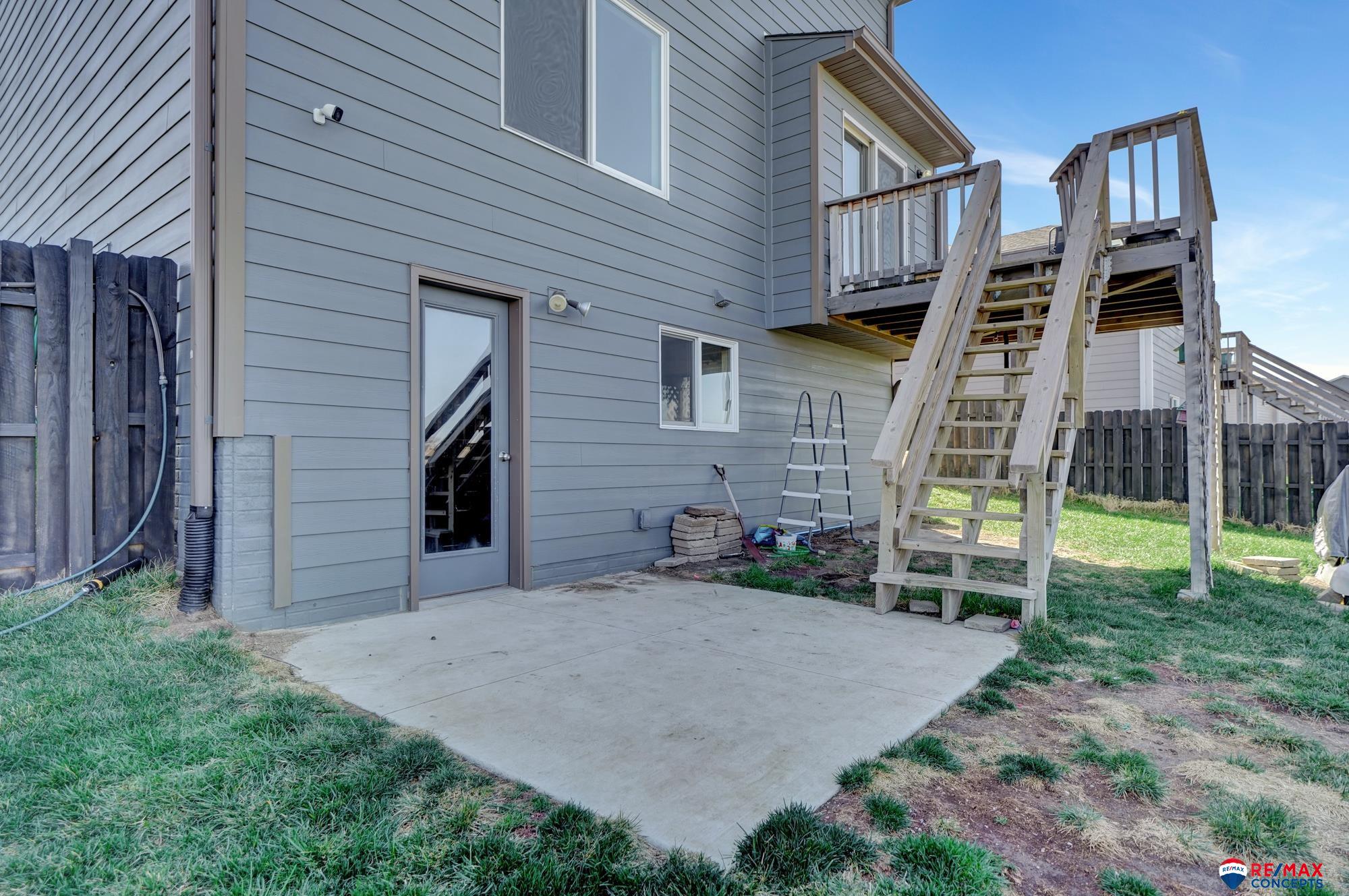 1611 SW Derek Avenue