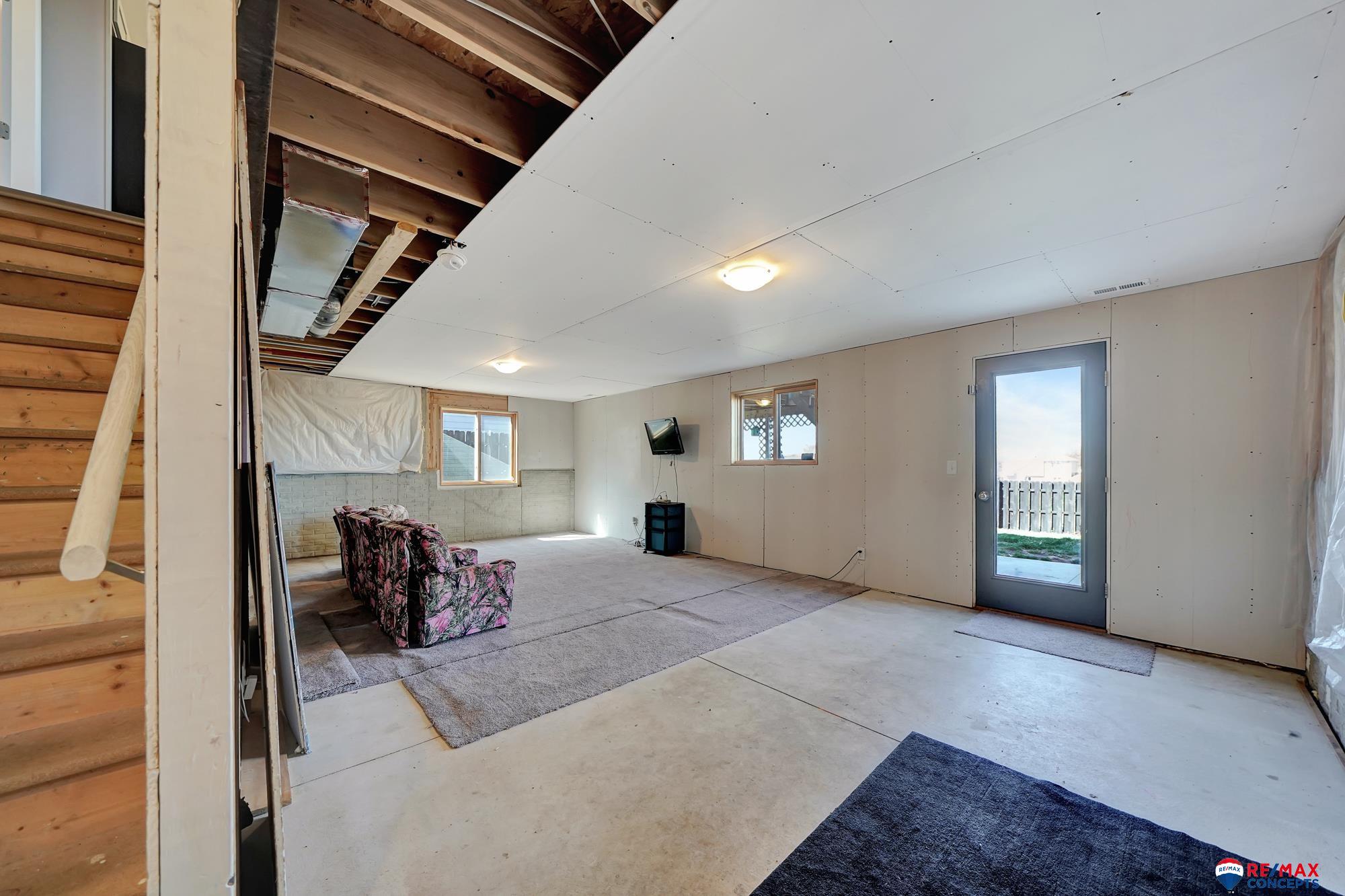 1611 SW Derek Avenue