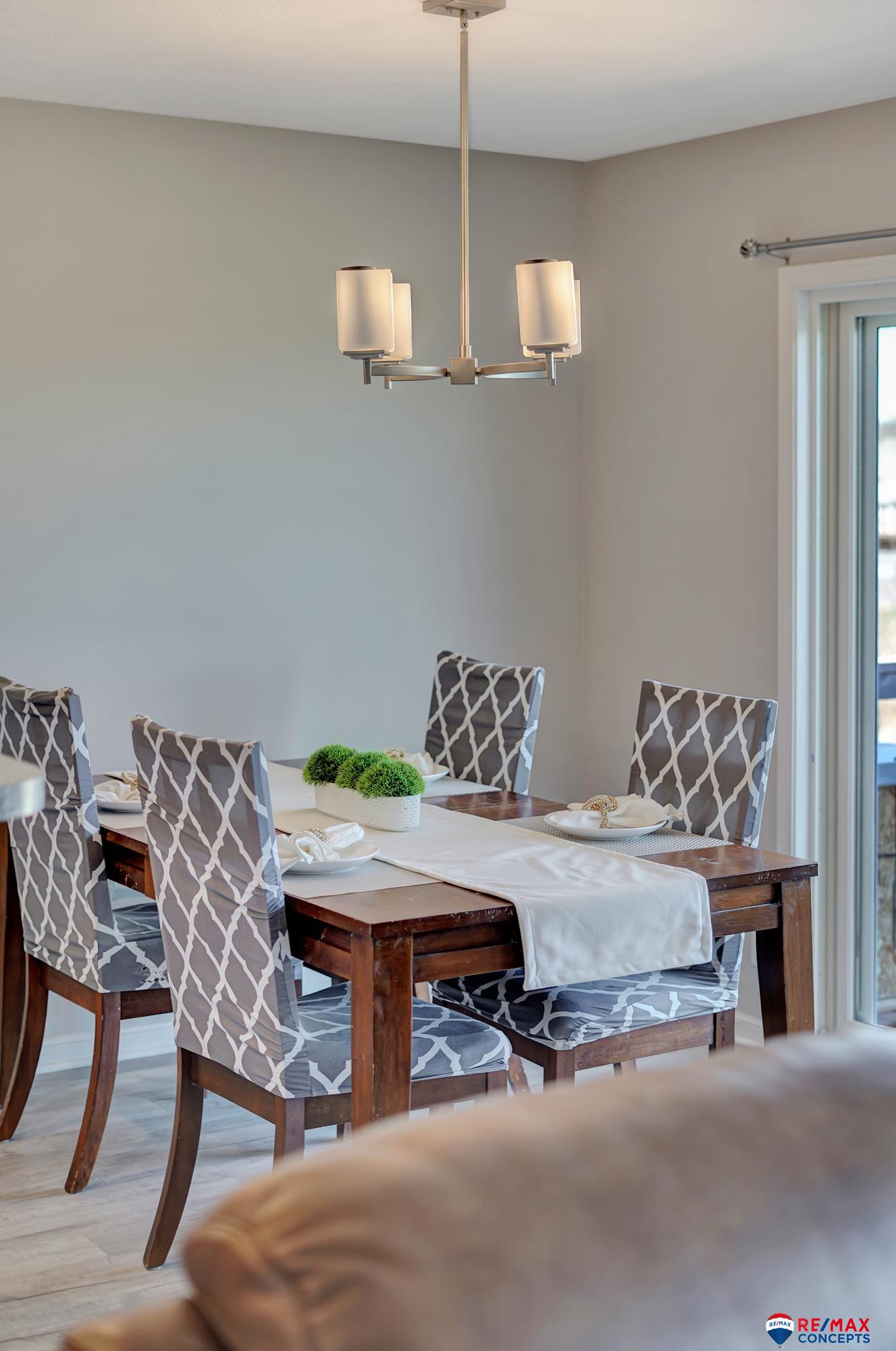 1611 SW Derek Avenue