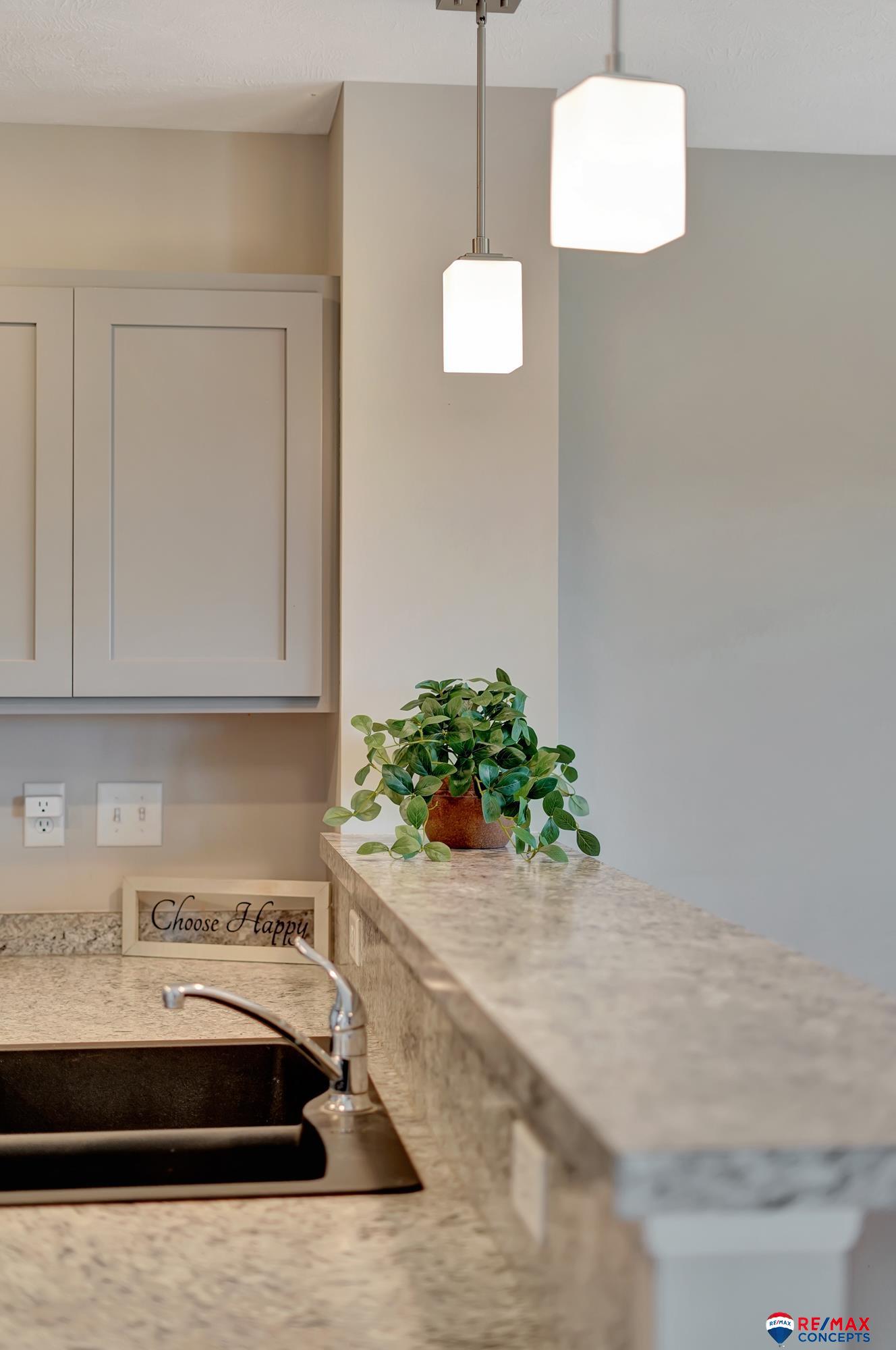 1611 SW Derek Avenue