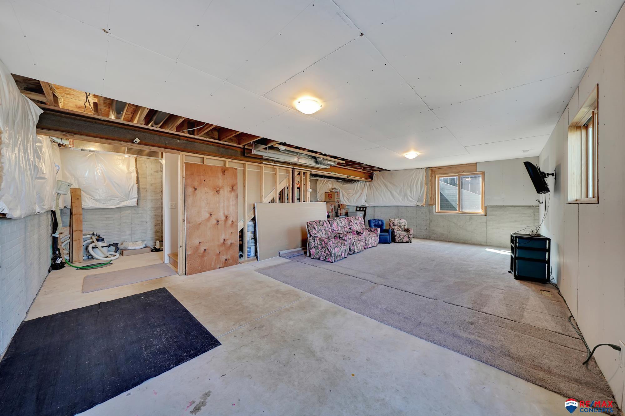 1611 SW Derek Avenue