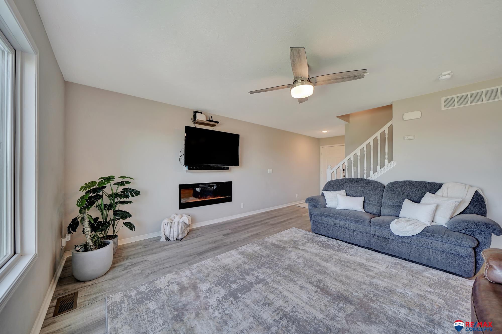 1611 SW Derek Avenue