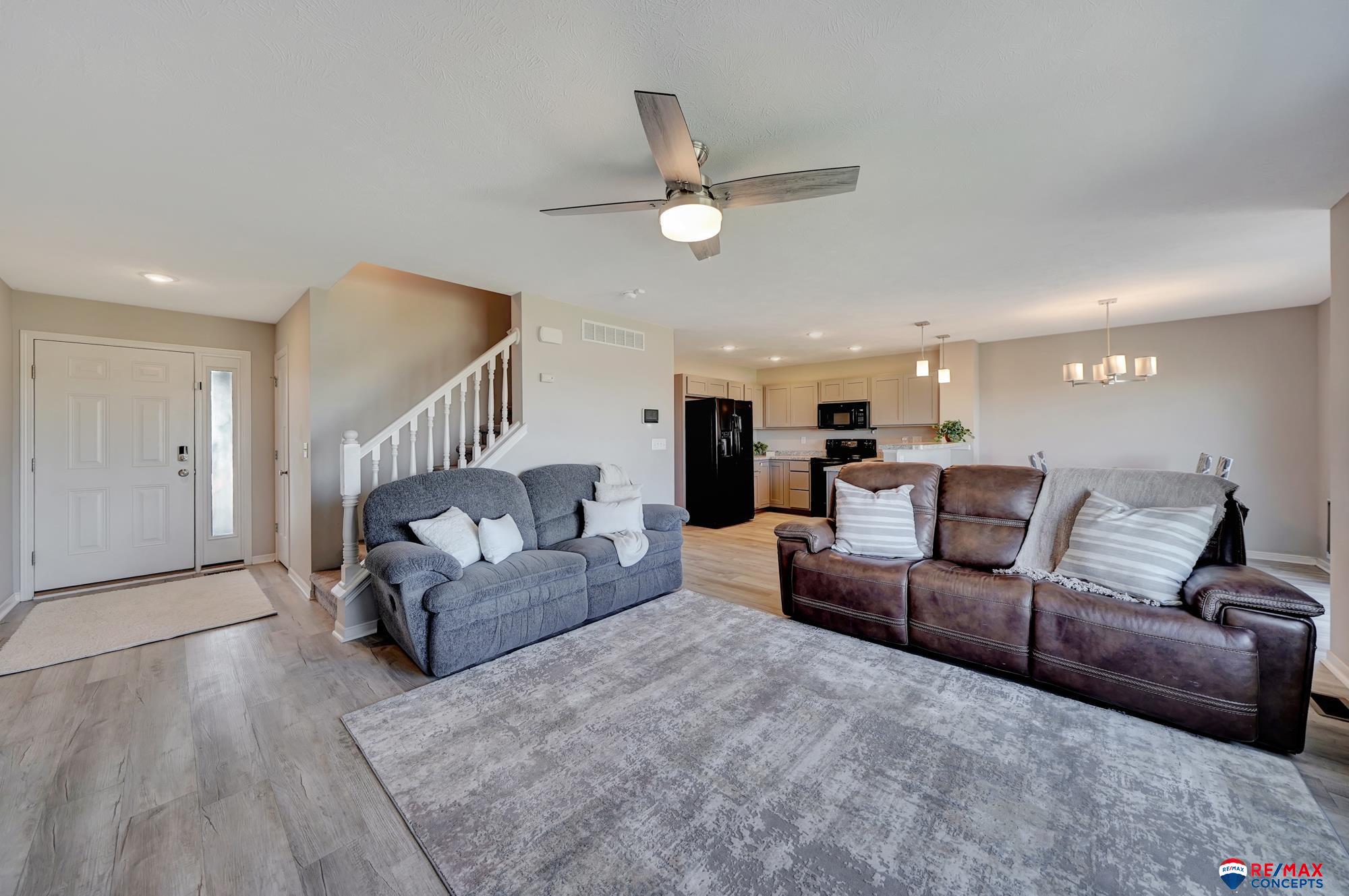 1611 SW Derek Avenue