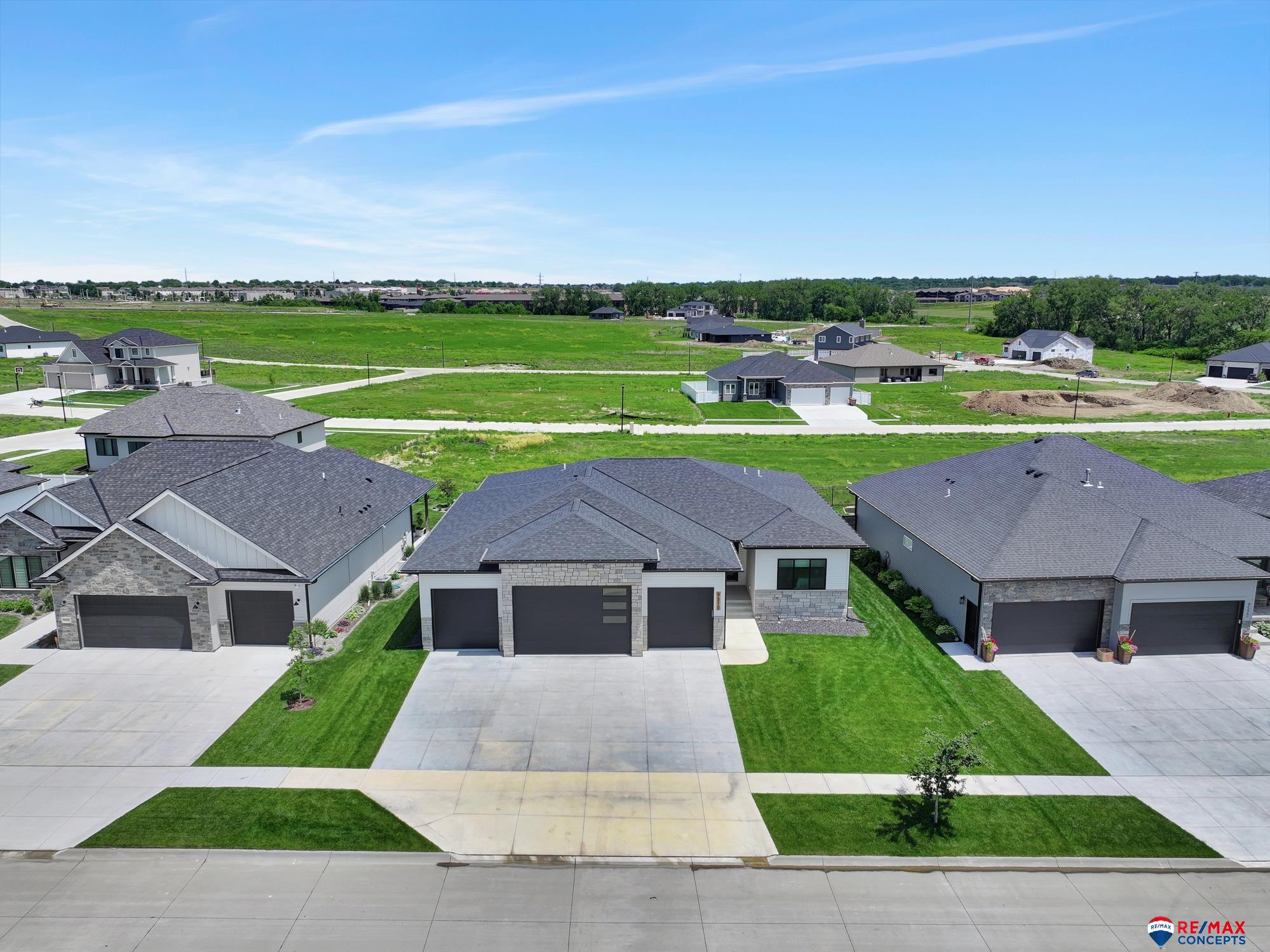 9510 Green Valley Lane