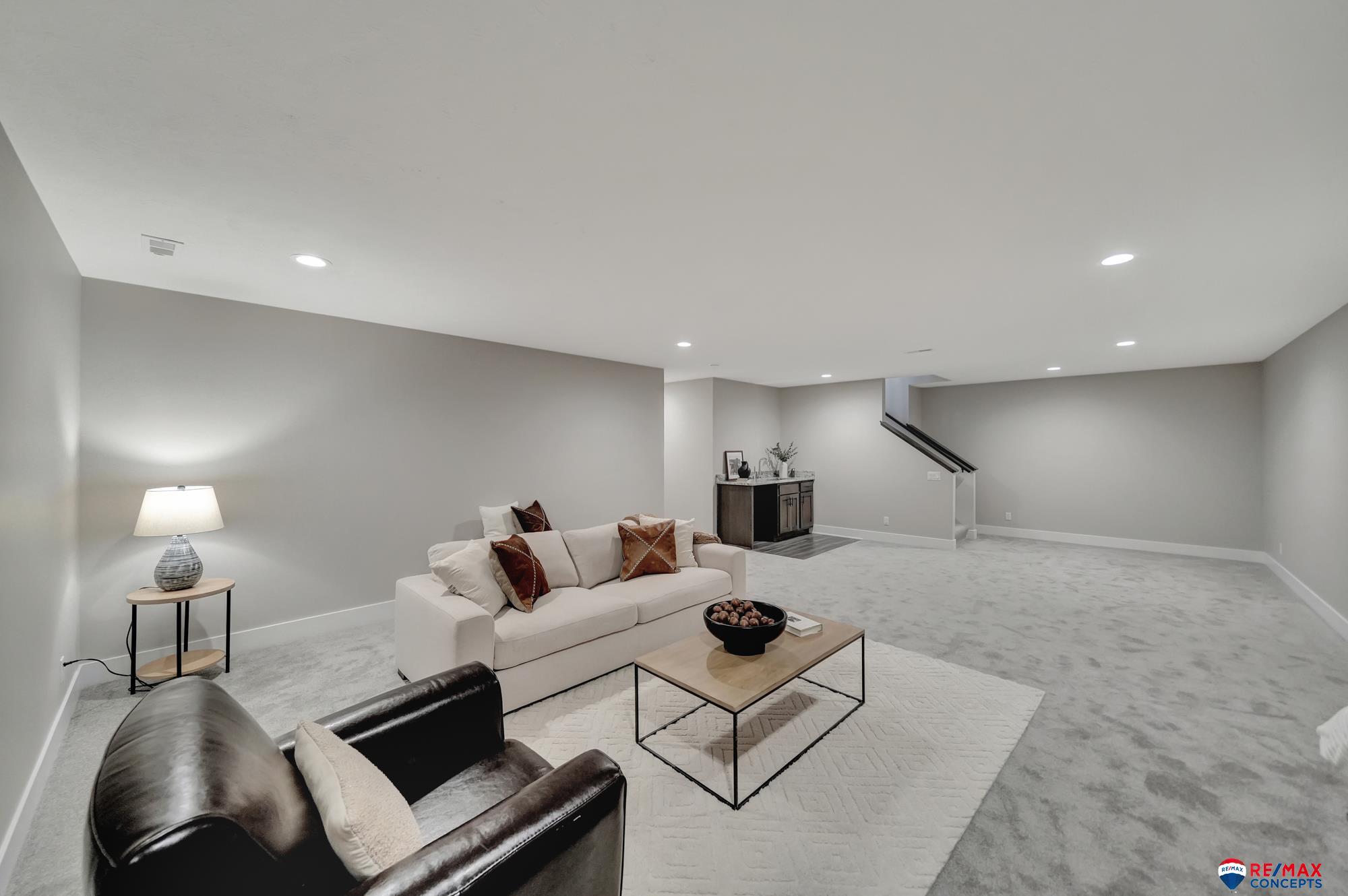 9510 Green Valley Lane