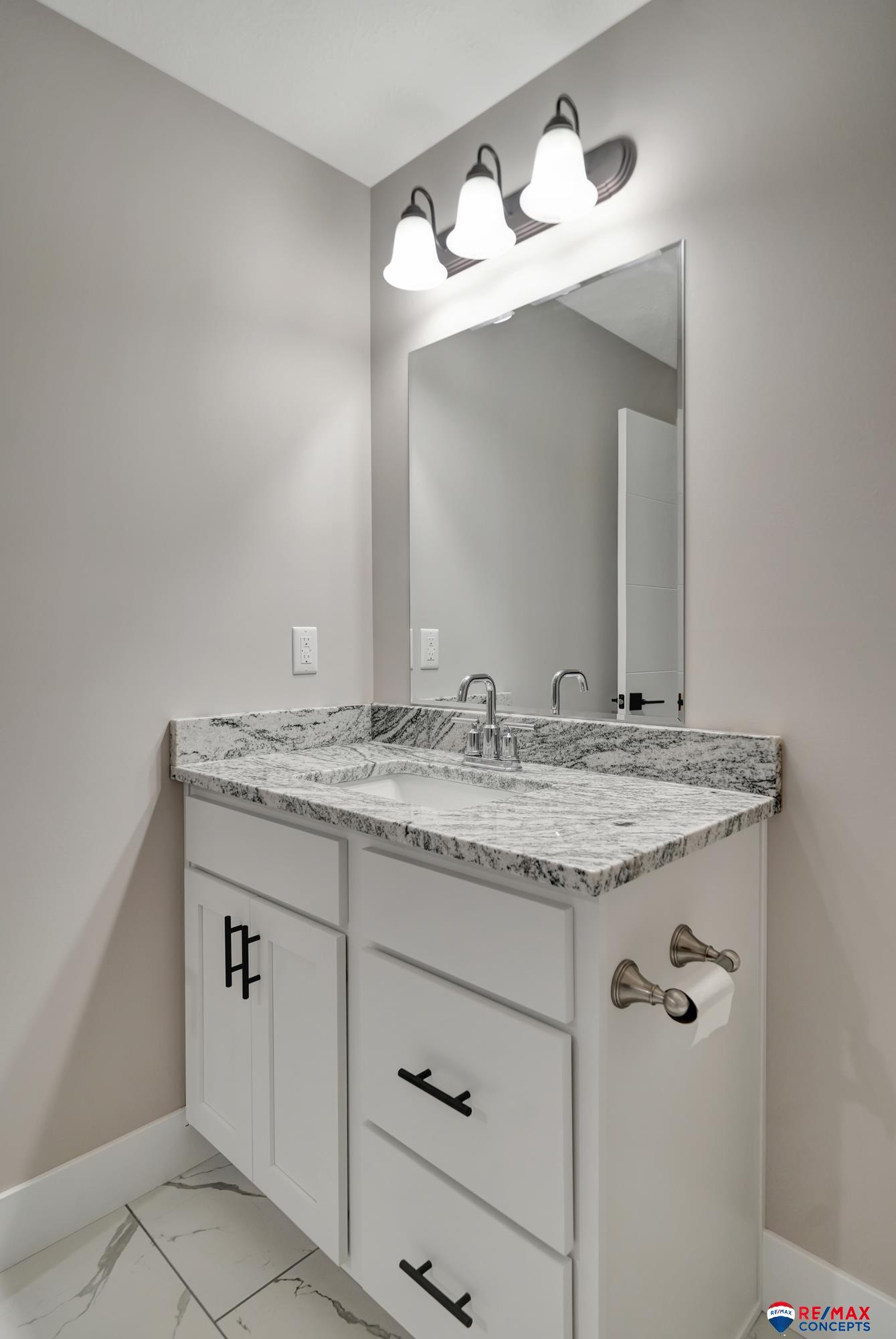 9510 Green Valley Lane