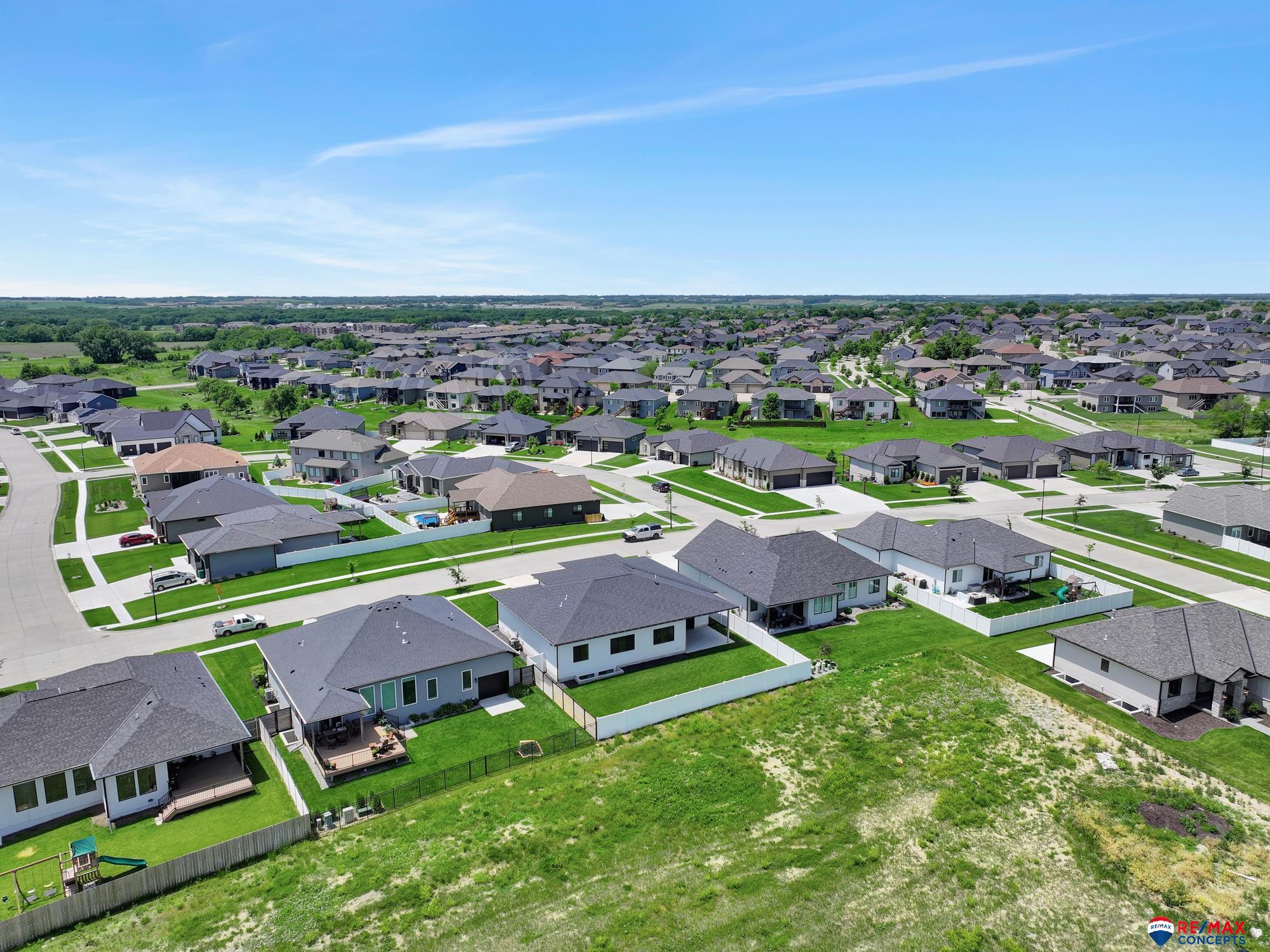 9510 Green Valley Lane