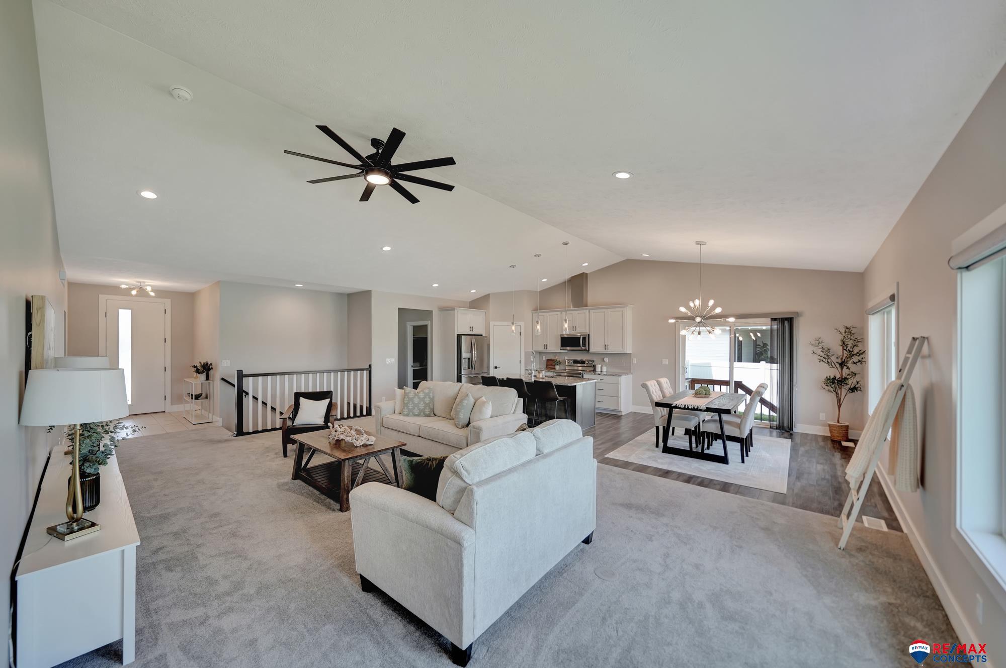 9510 Green Valley Lane