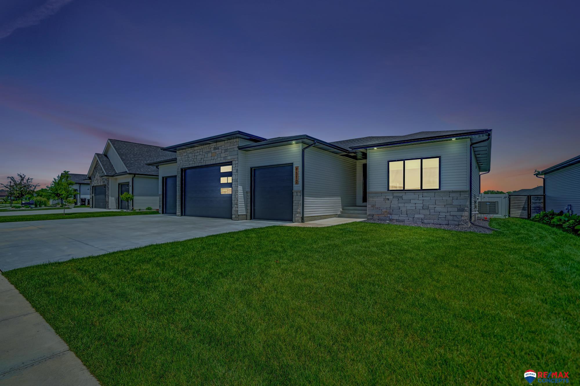 9510 Green Valley Lane