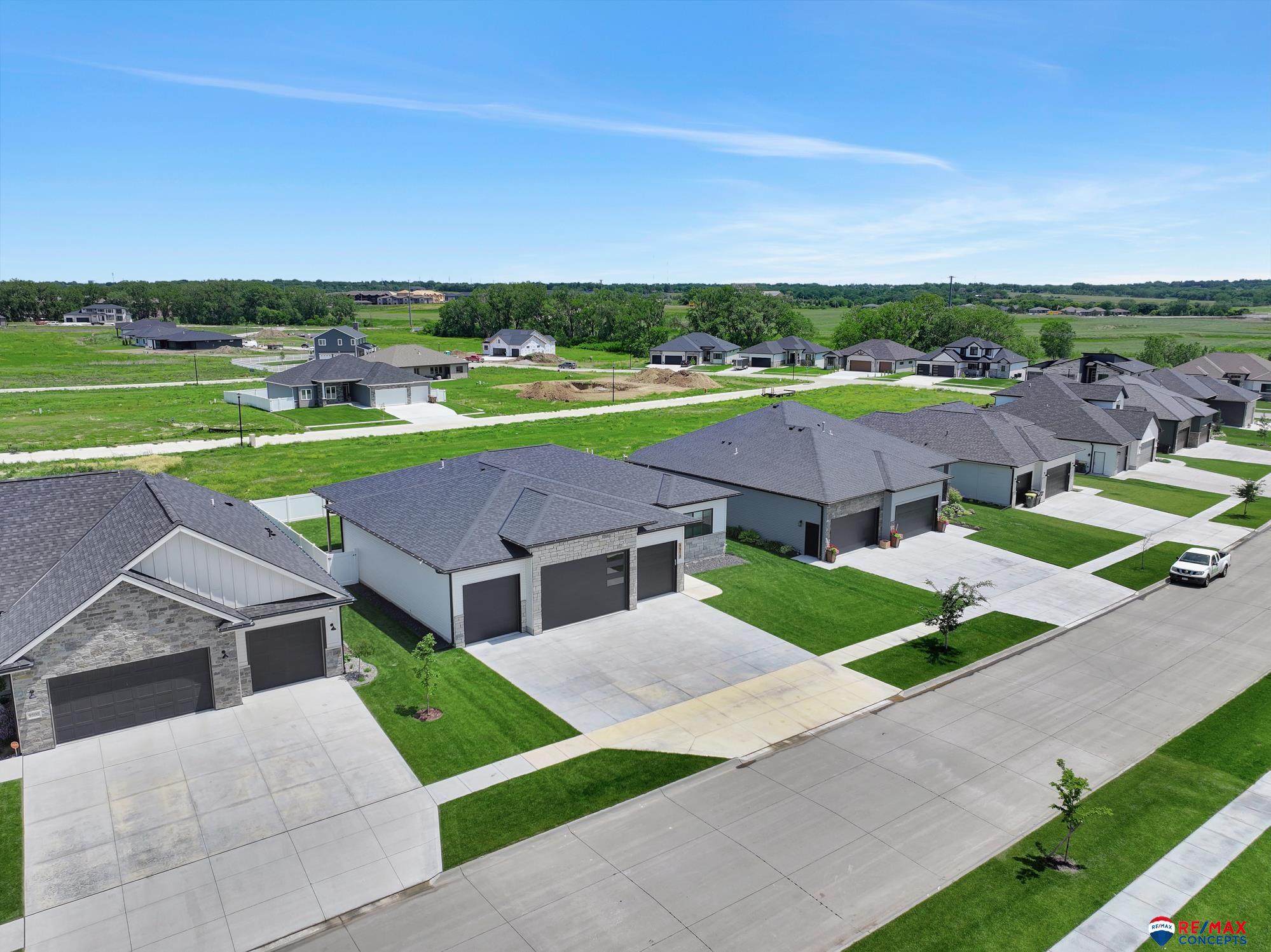 9510 Green Valley Lane