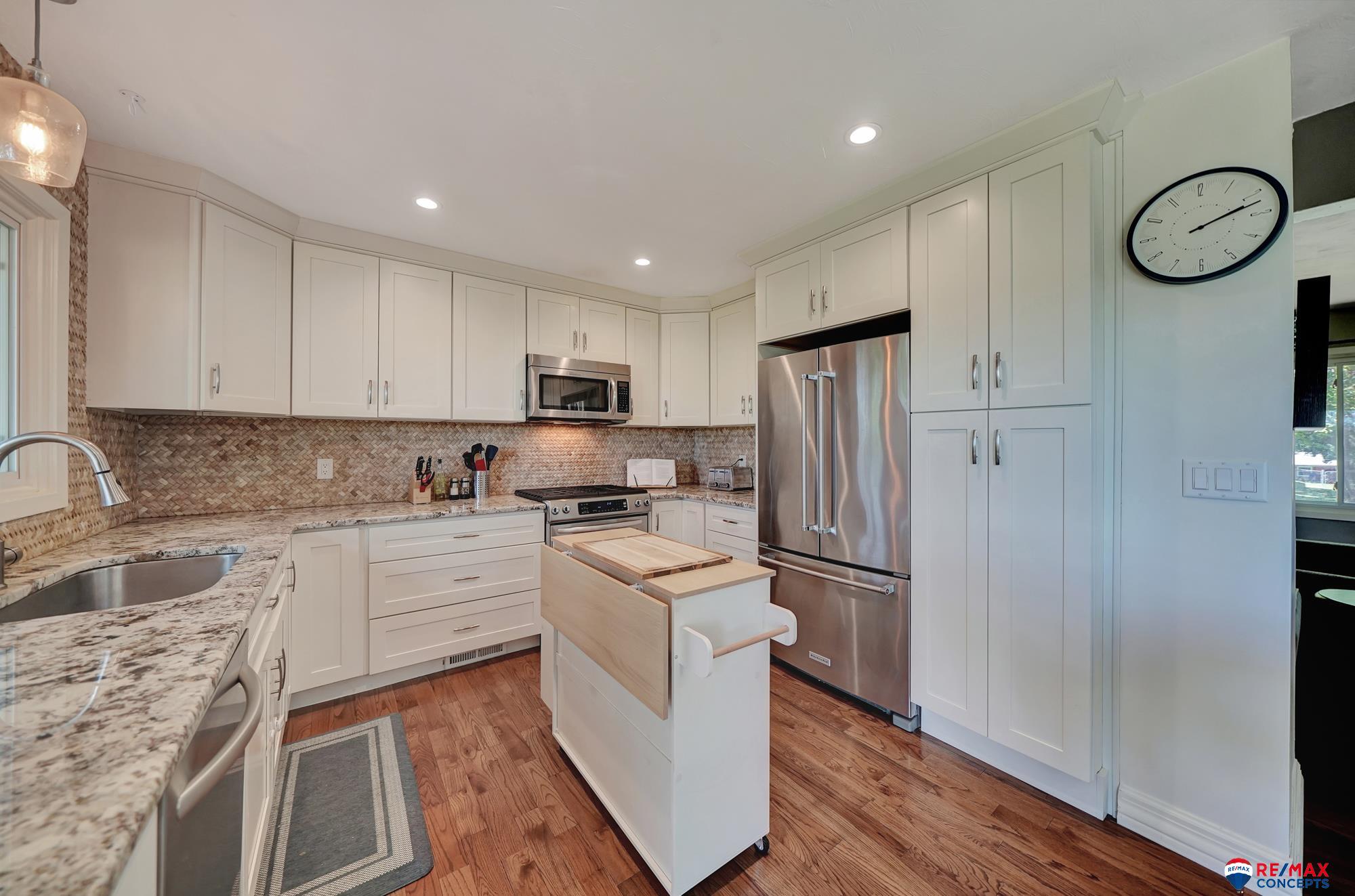 7415 Englewood Drive