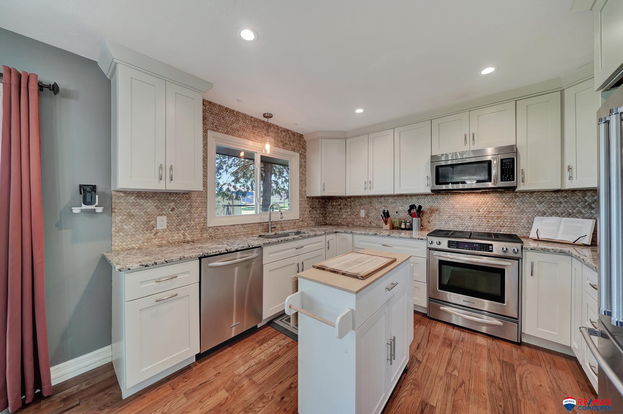 7415 Englewood Drive