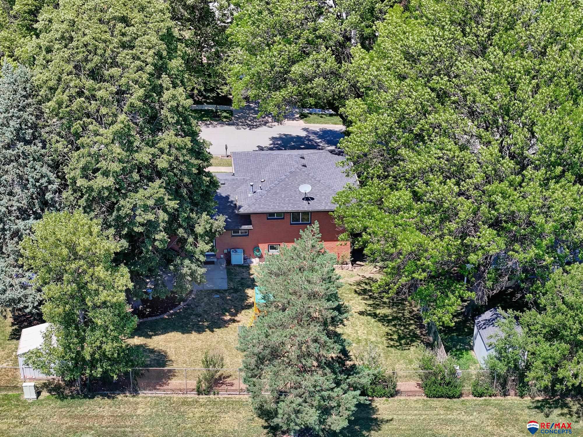 7415 Englewood Drive