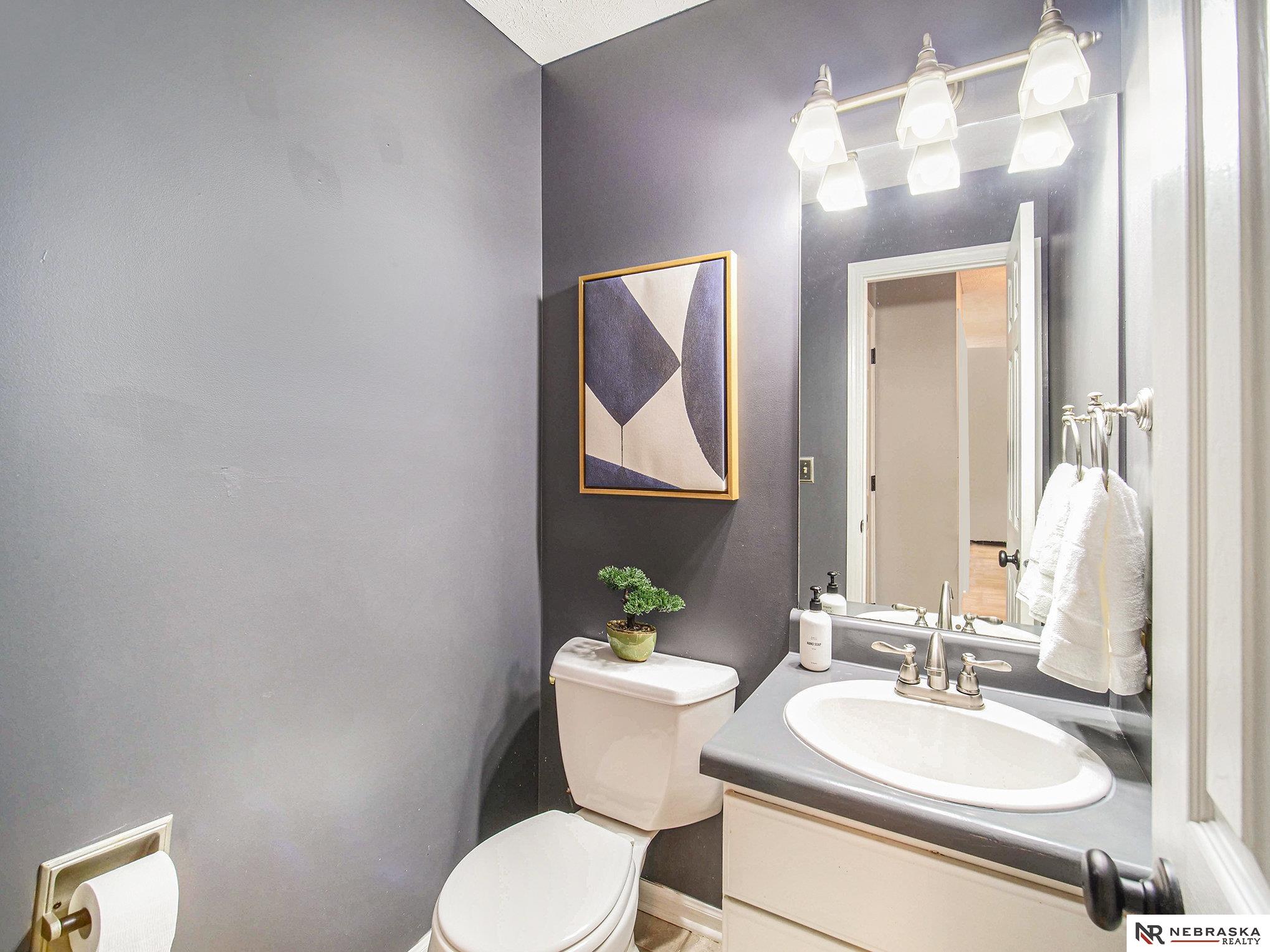 1711 St Andrews Place