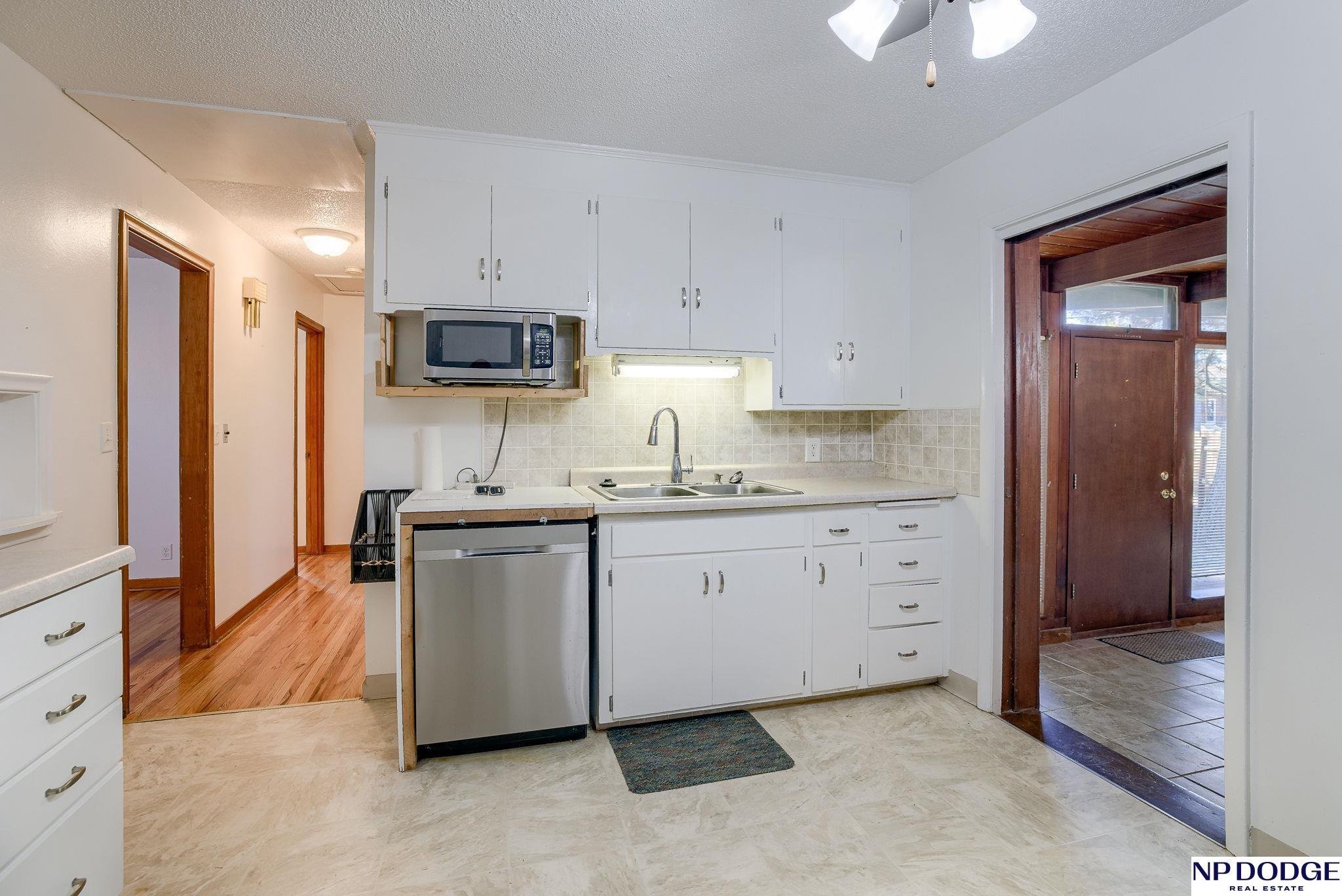 3401 Somerset Avenue