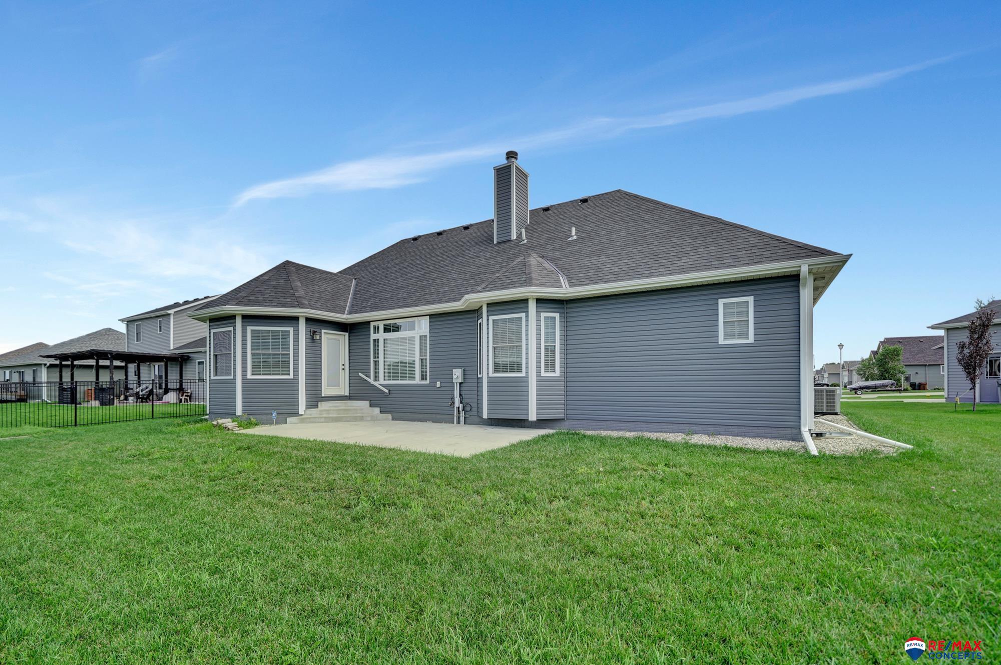 202 Knotty Pine Lane