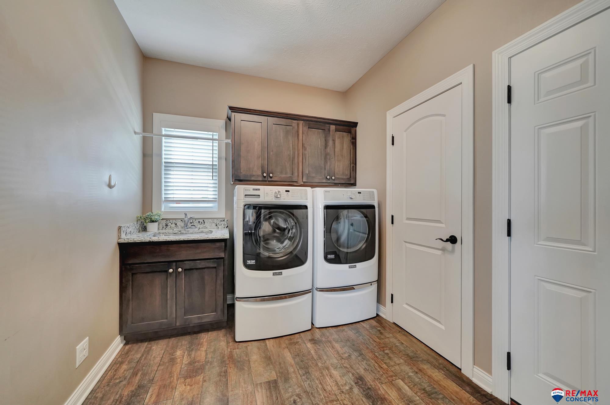 202 Knotty Pine Lane