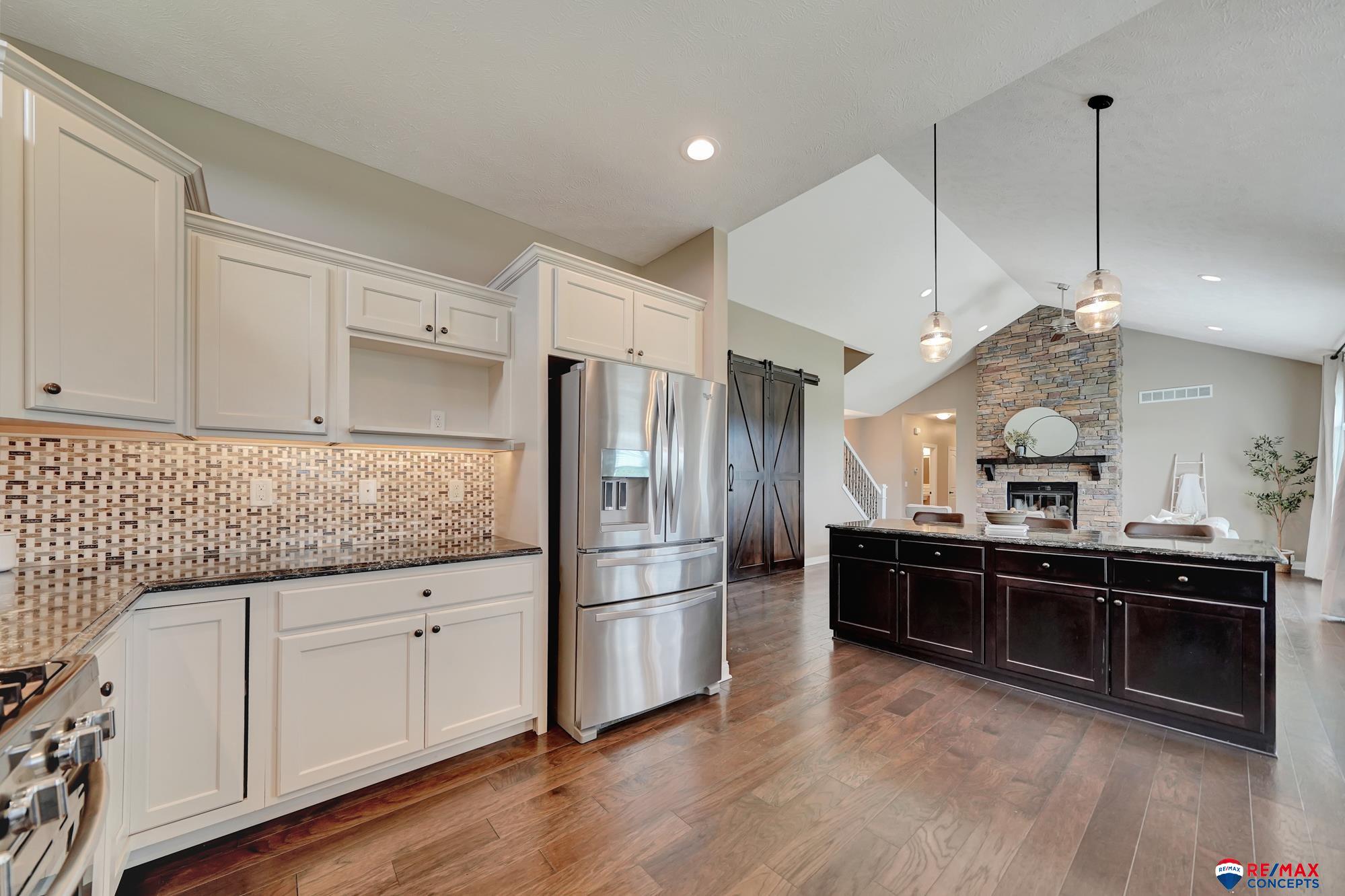 202 Knotty Pine Lane