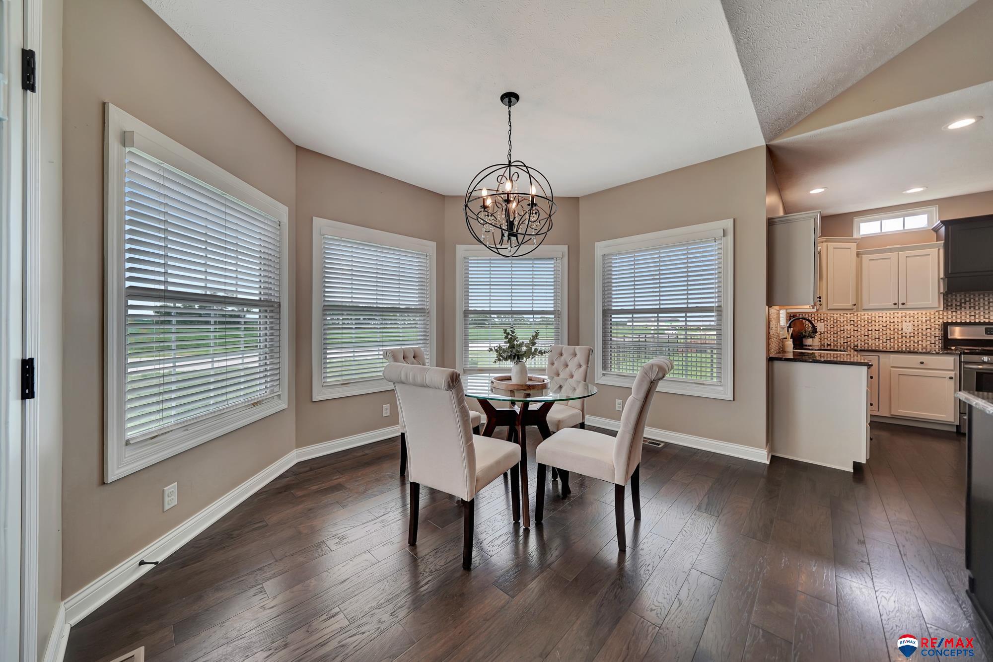 202 Knotty Pine Lane