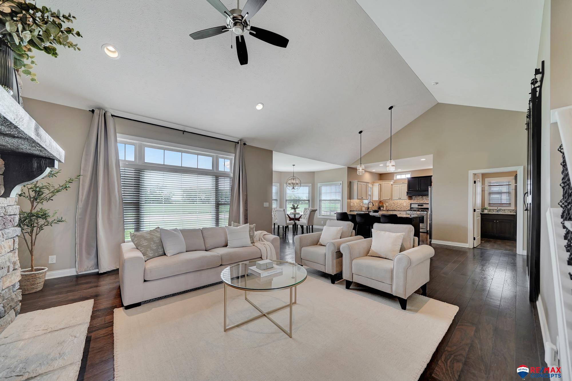 202 Knotty Pine Lane