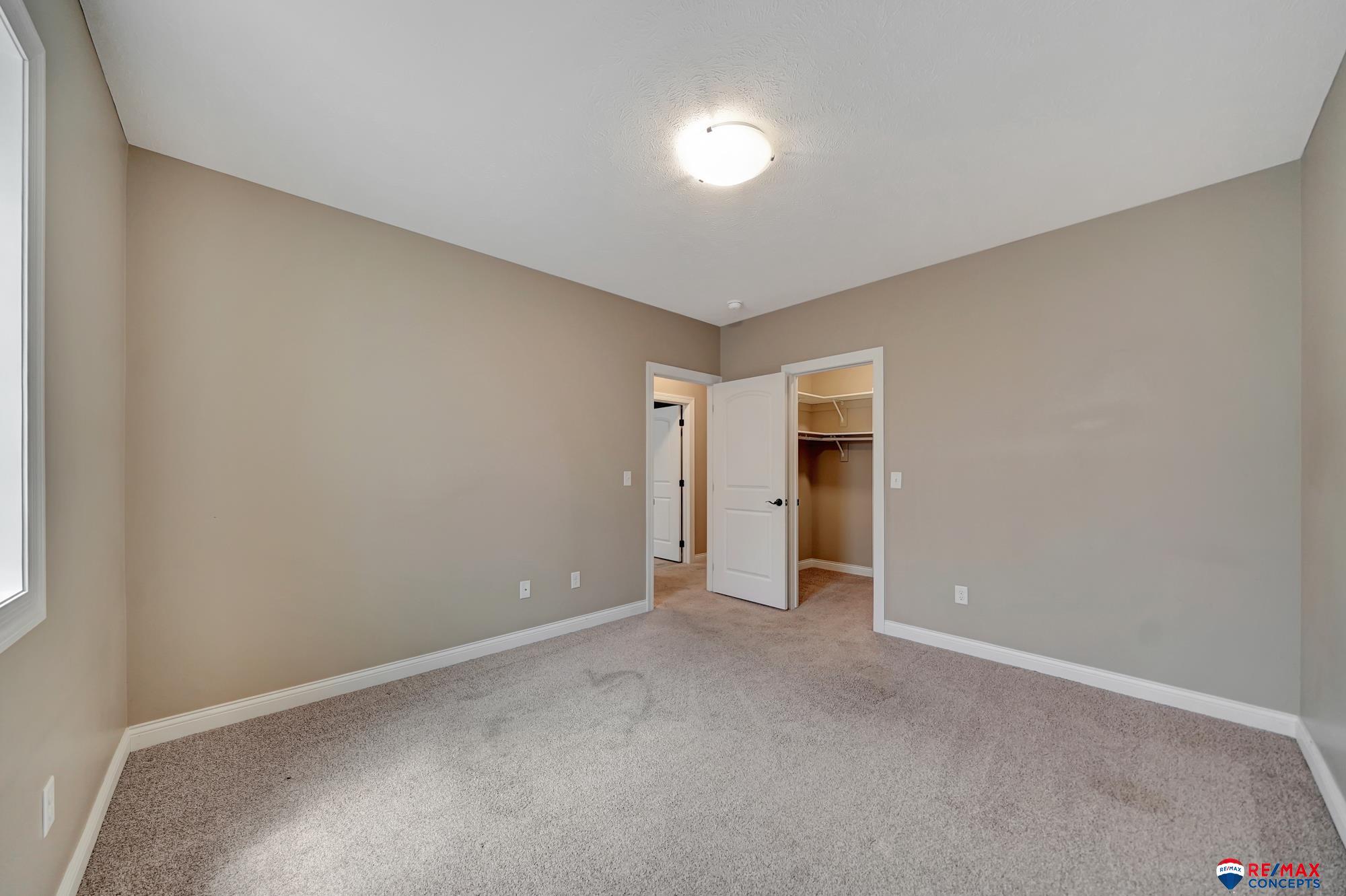 202 Knotty Pine Lane