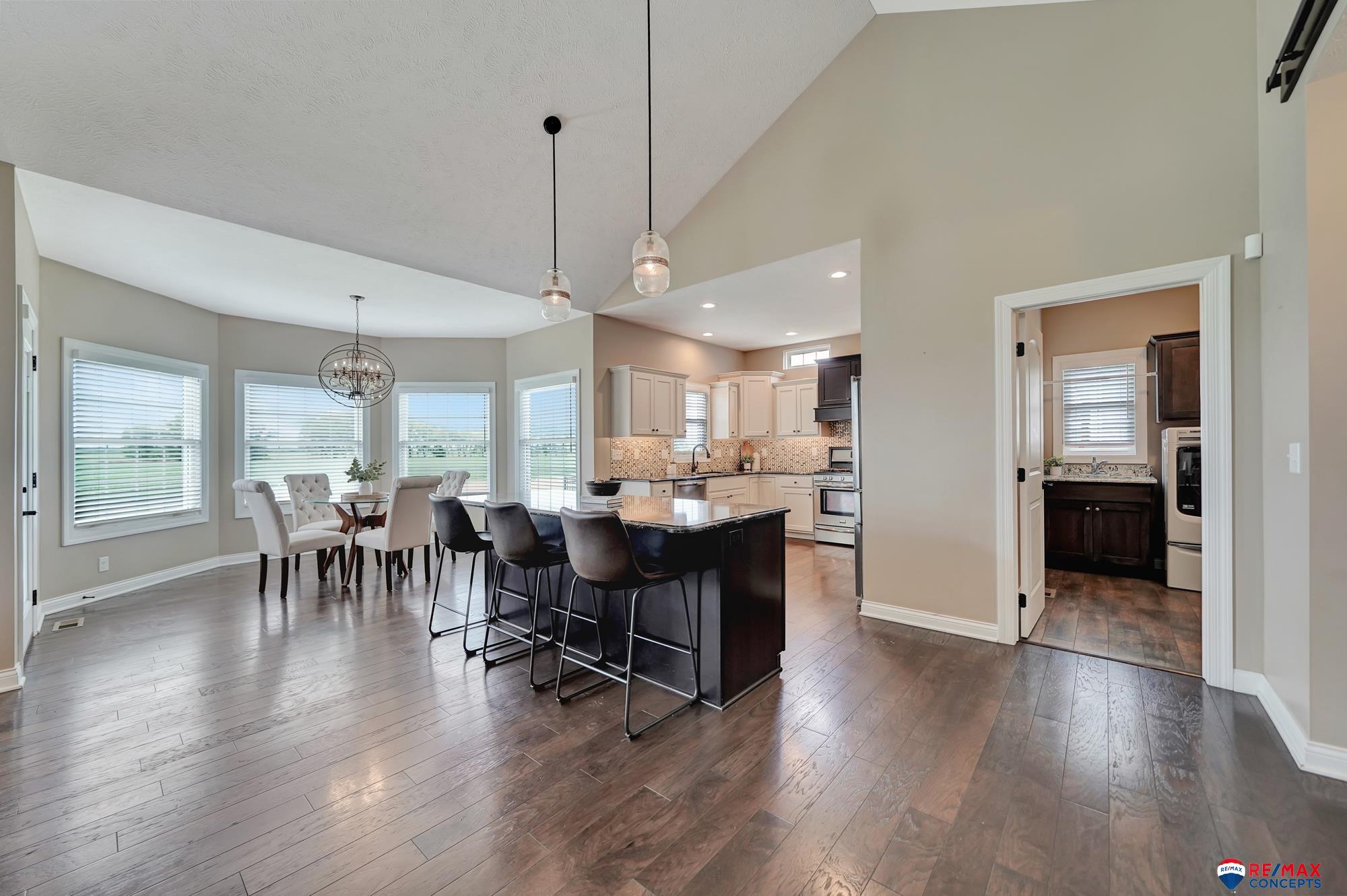 202 Knotty Pine Lane