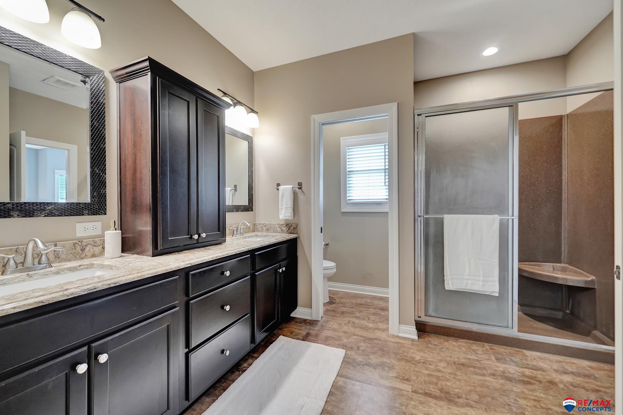 202 Knotty Pine Lane