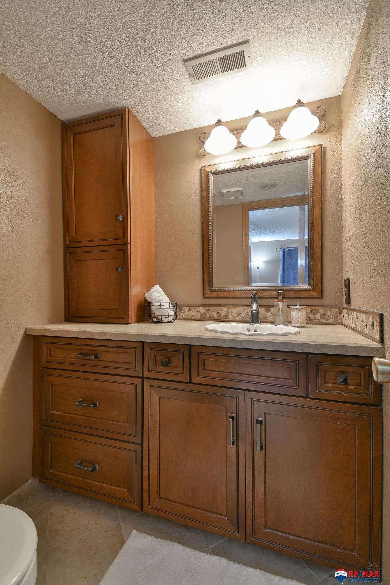 4321 S 58th Street # 9