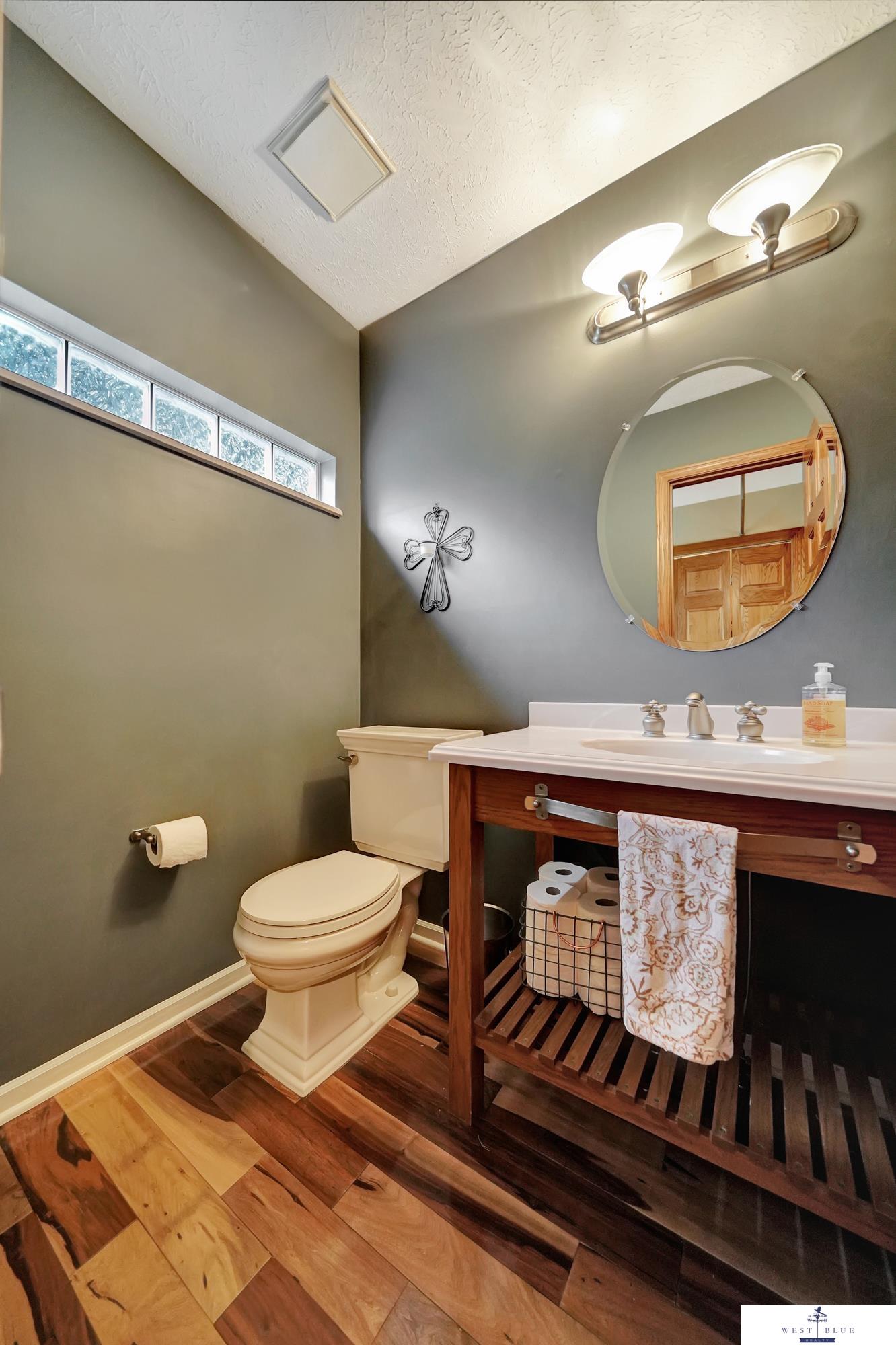 6441 Mesaverde Drive