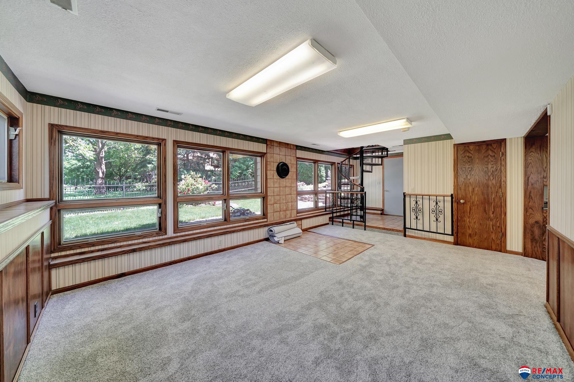 6340 Mesaverde Drive