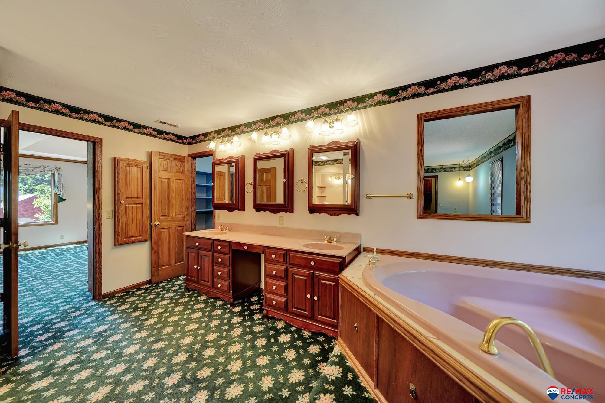 6340 Mesaverde Drive