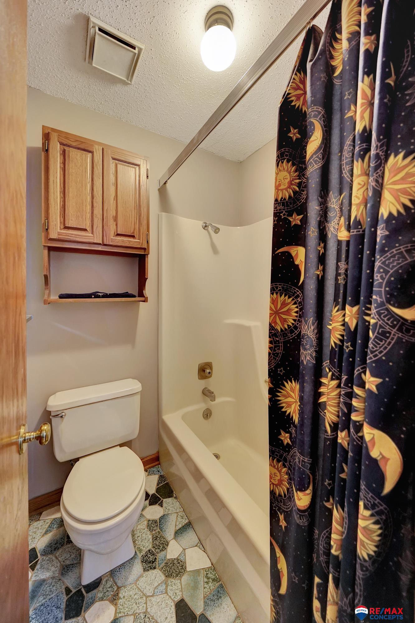 6340 Mesaverde Drive