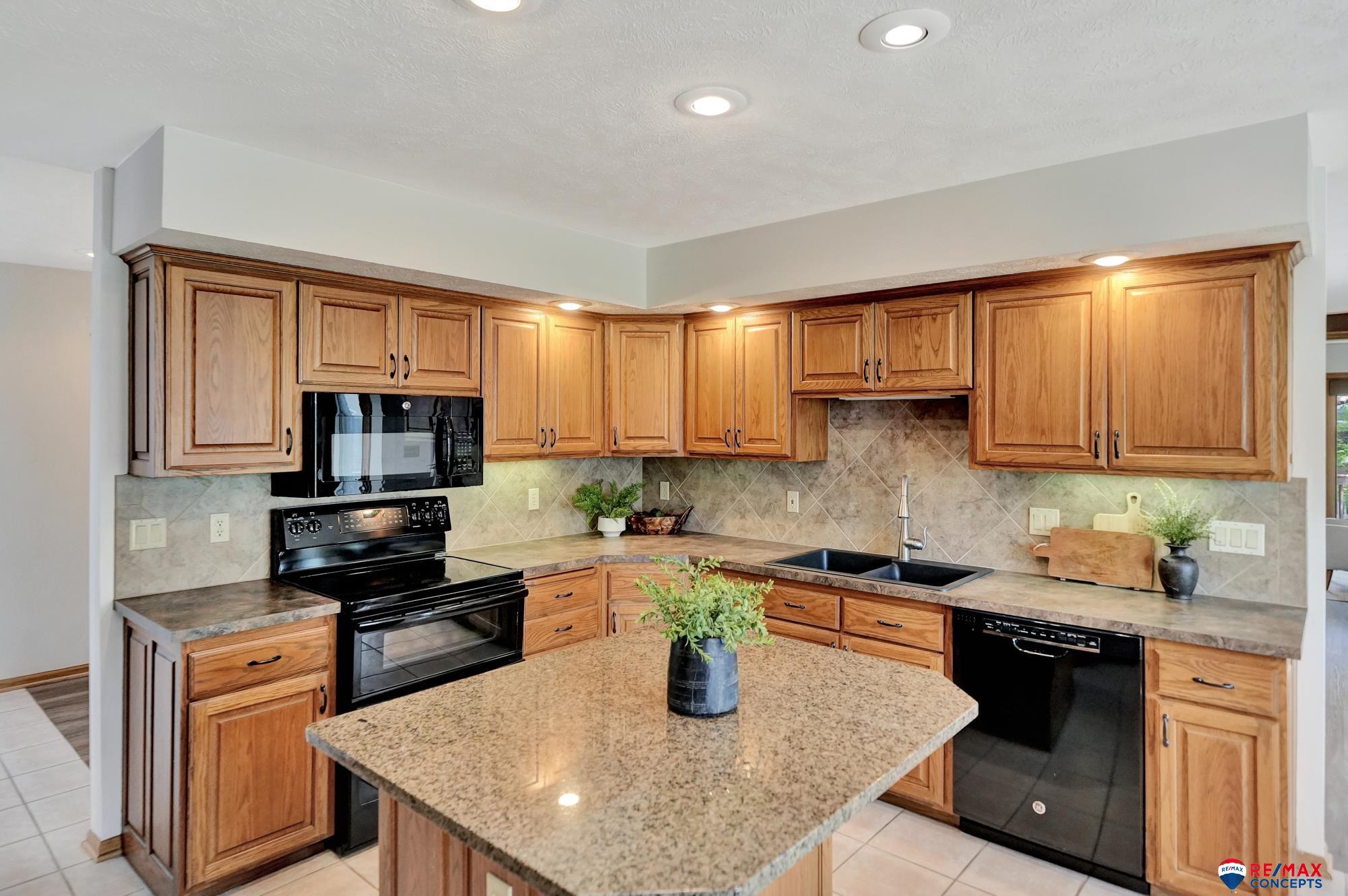 6731 Flint Ridge Road