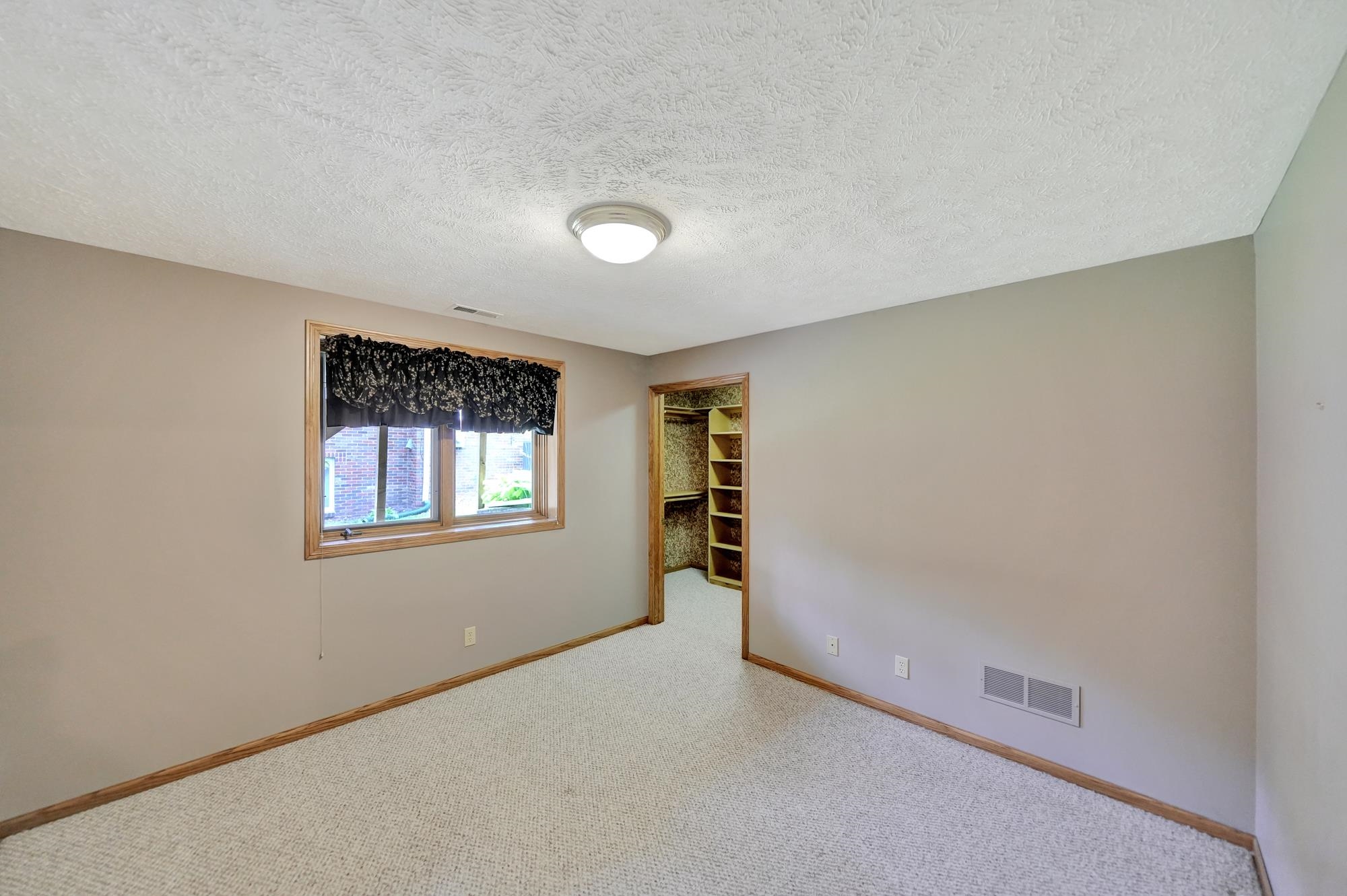 6731 Flint Ridge Road